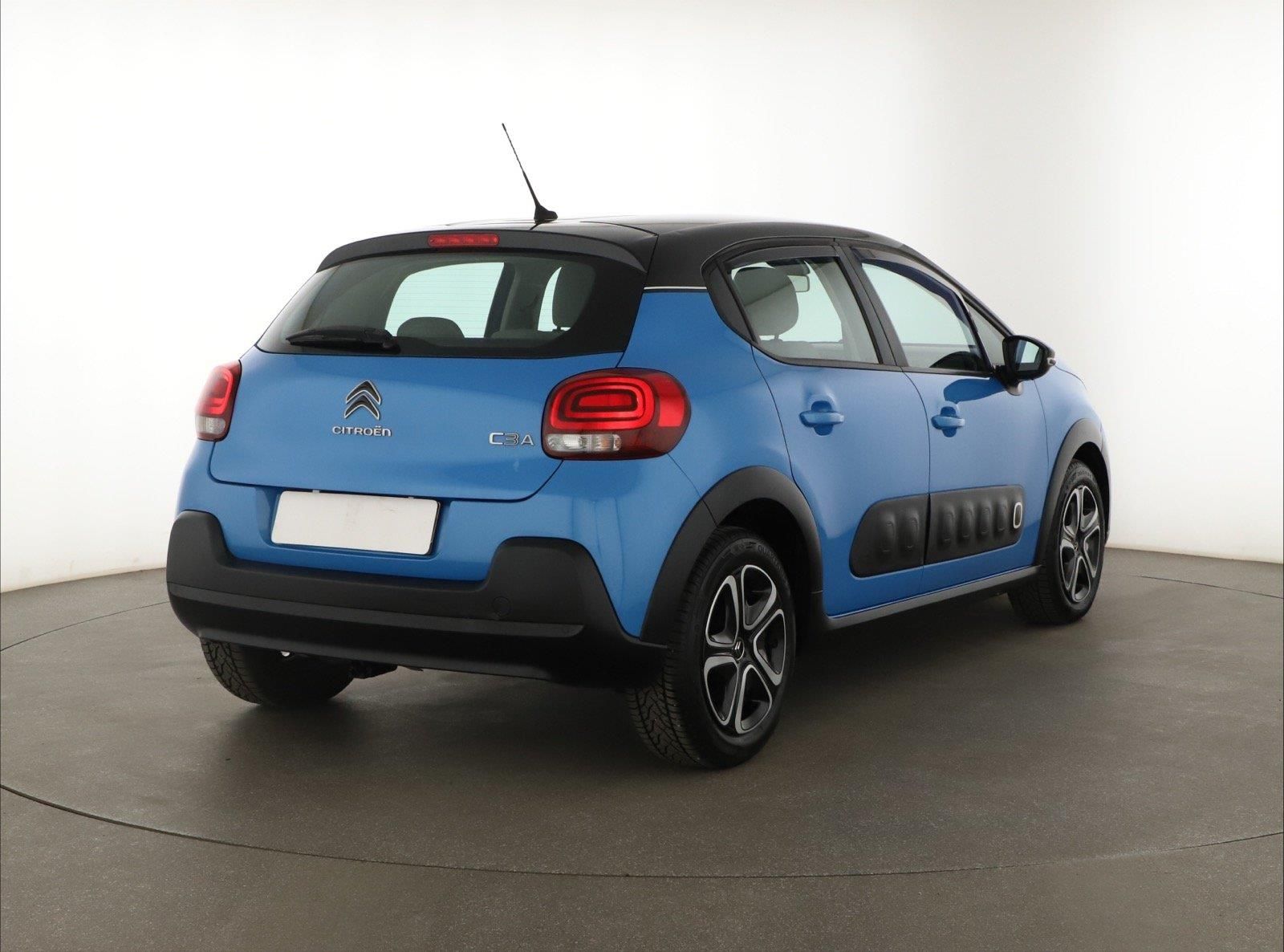 Citroën C3, 1.2 PureTech, Automat, ČR - fotka 5