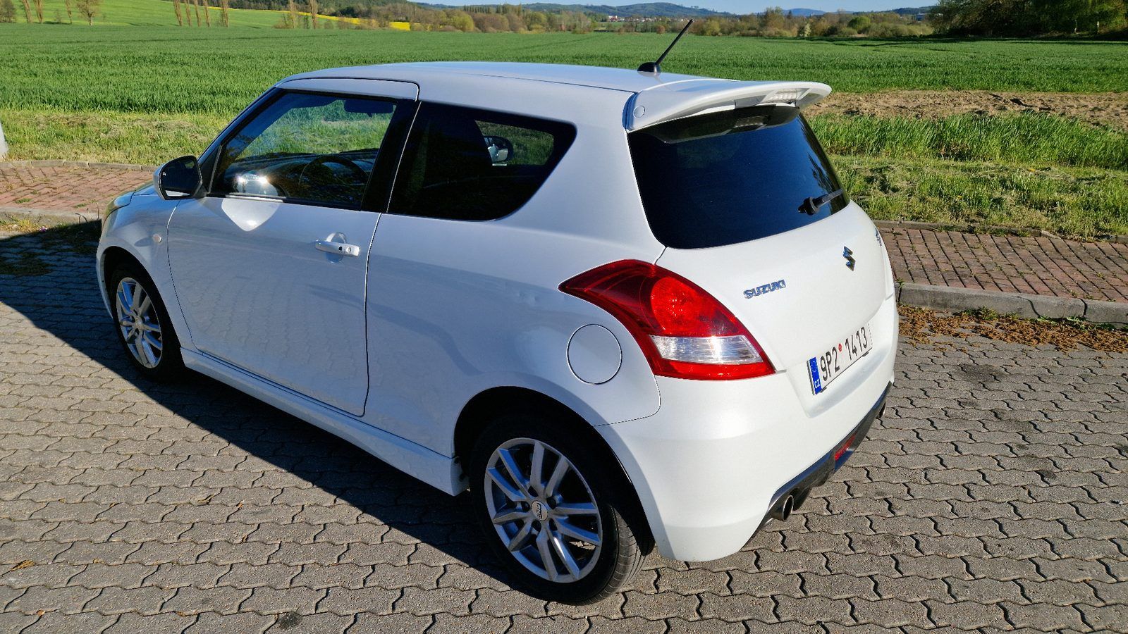 Suzuki Swift, Suzuki Swift Sport 1.6 - fotka 6