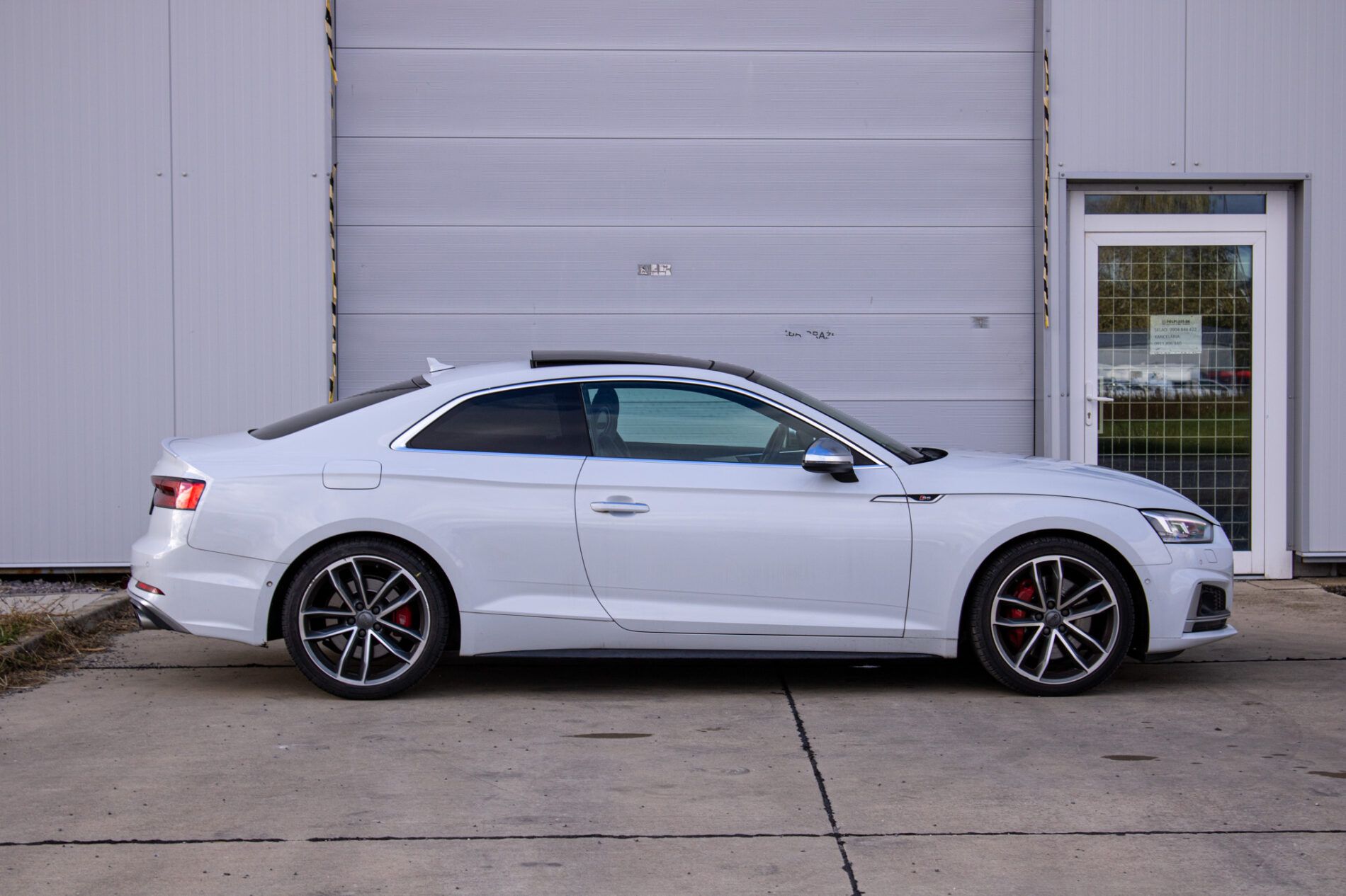 Audi S5 - fotka 4