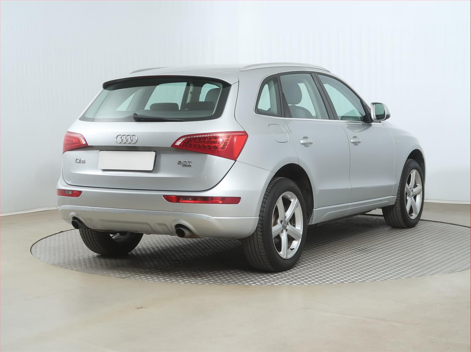 Audi Q5, 2.0 TFSI, 4X4, Automat, Kůže - fotka 5