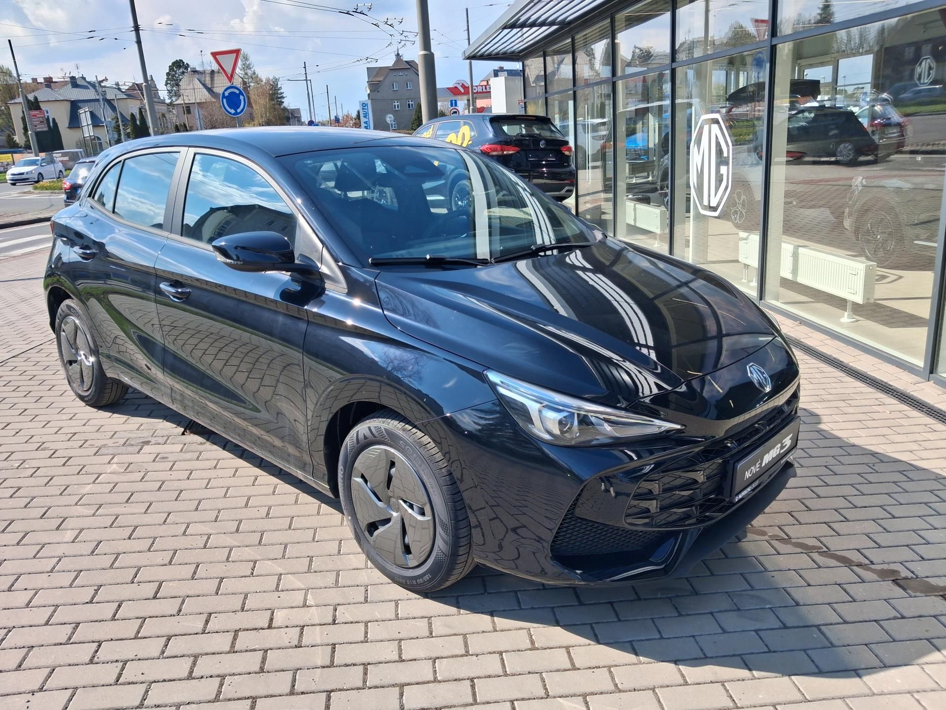 MG MG3, EXCITE 1.5 85kW 5MT 4x2 - fotka 6
