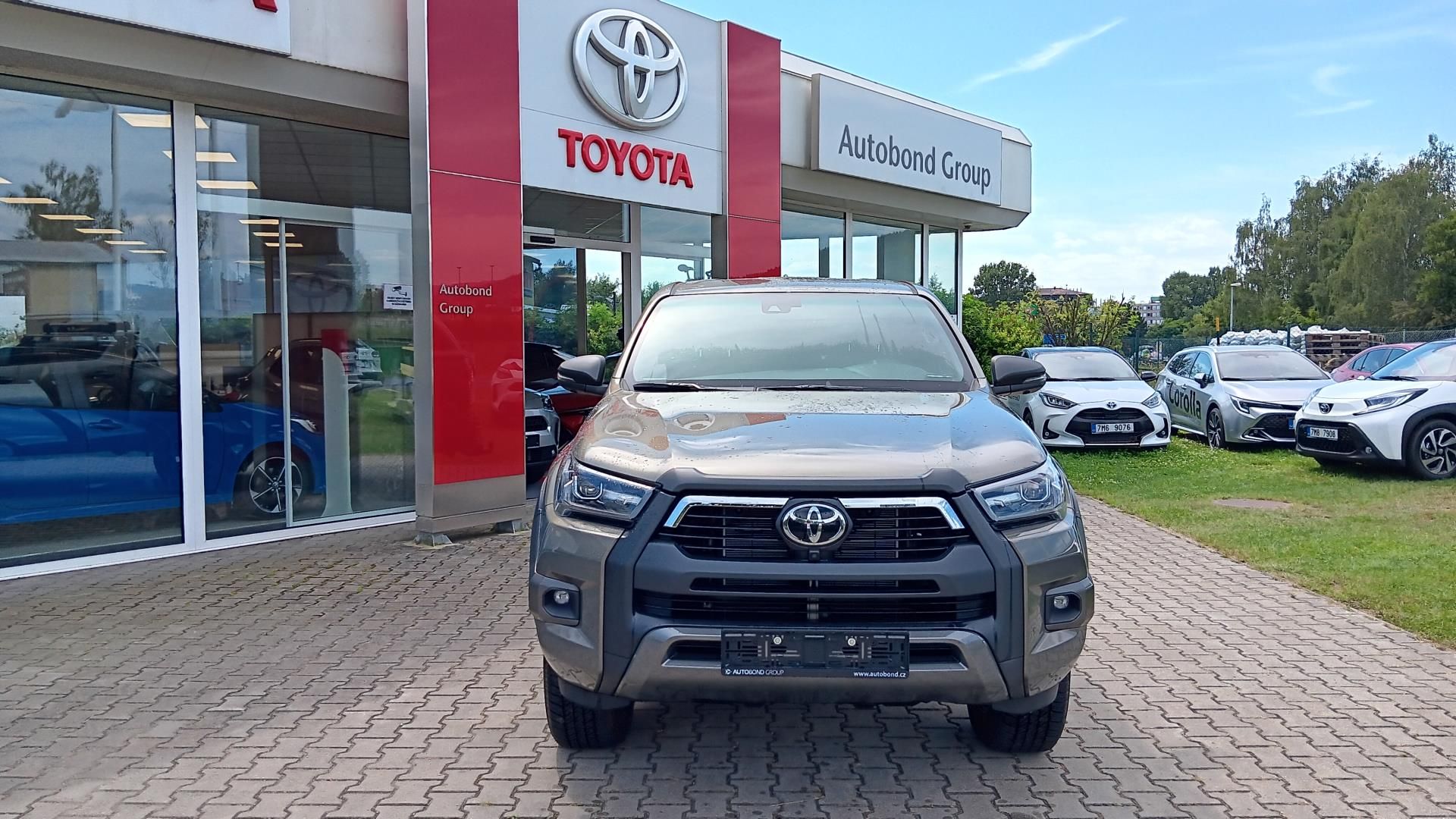 Toyota Hilux, 2.8 6AT - Invincible Hybrid 48 - fotka 2