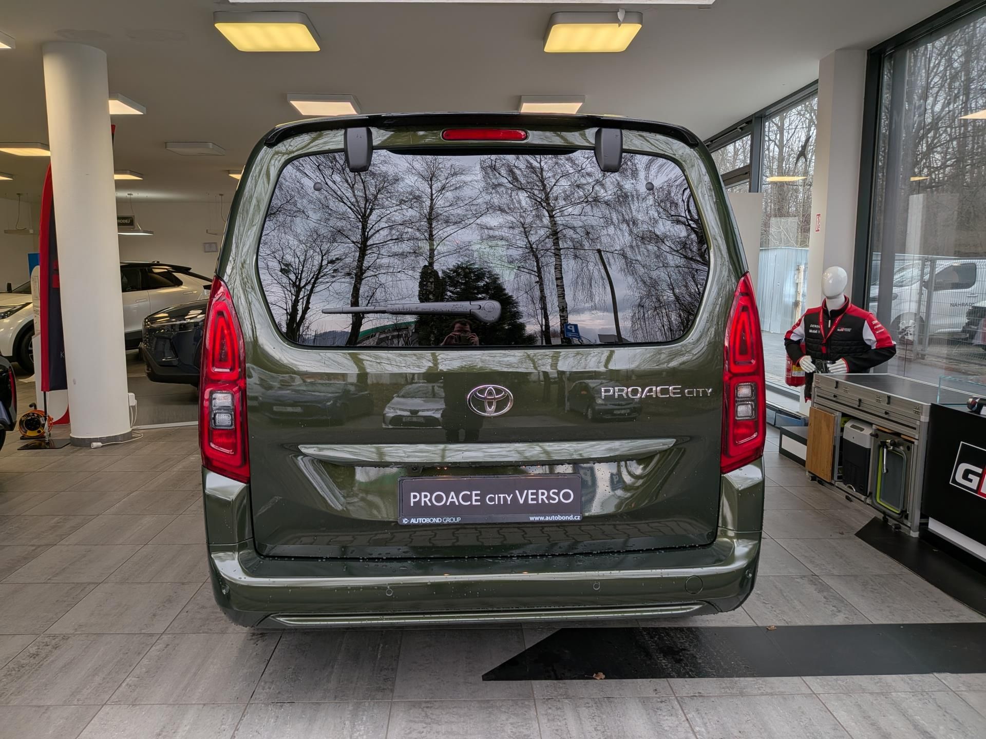 Toyota Proace, Family 7S 5D - Passenger LWB, - fotka 6