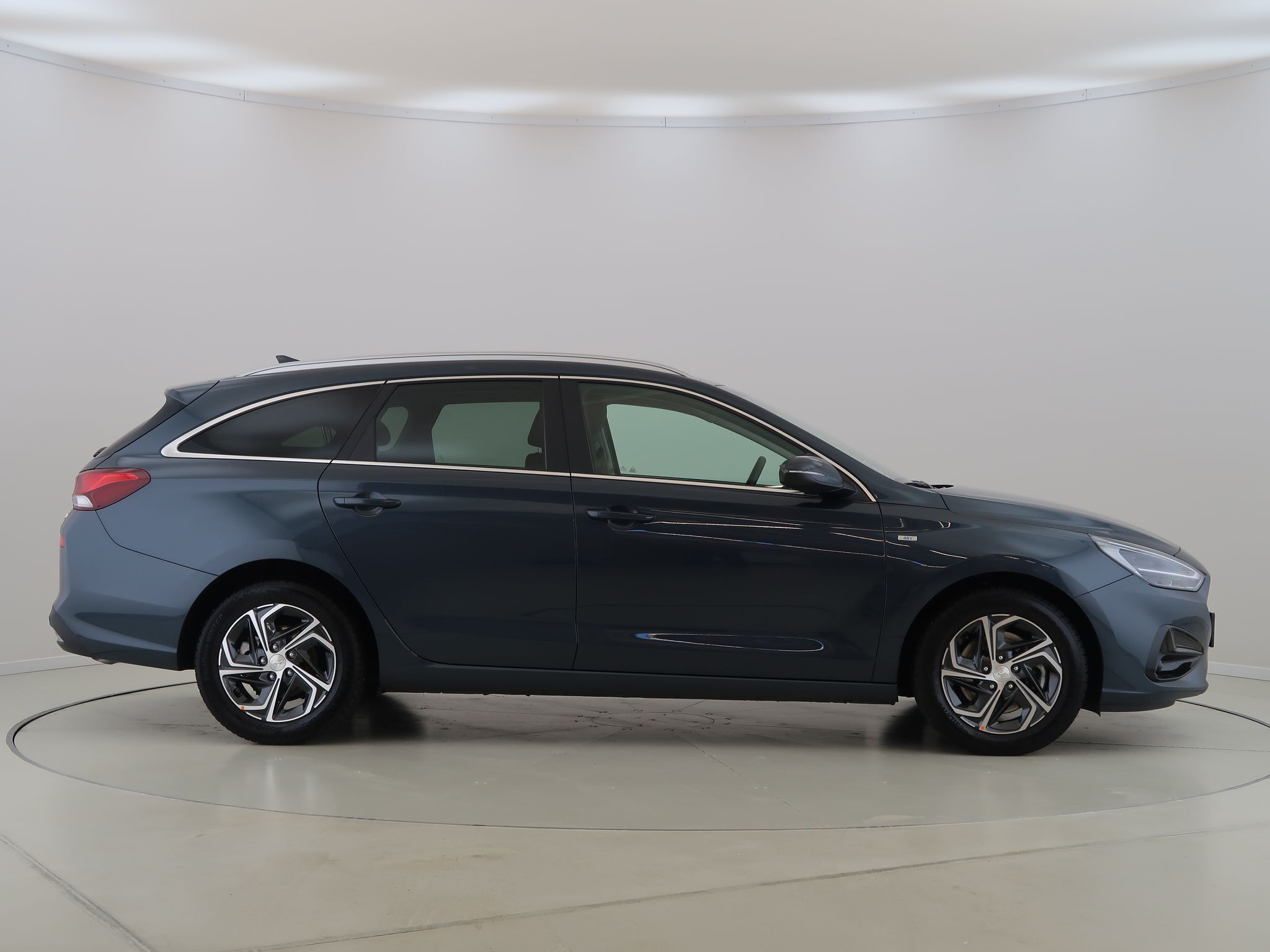 Hyundai i30, 1.5T-GDI,MildHyb,CZ,1Maj,Smart - fotka 4