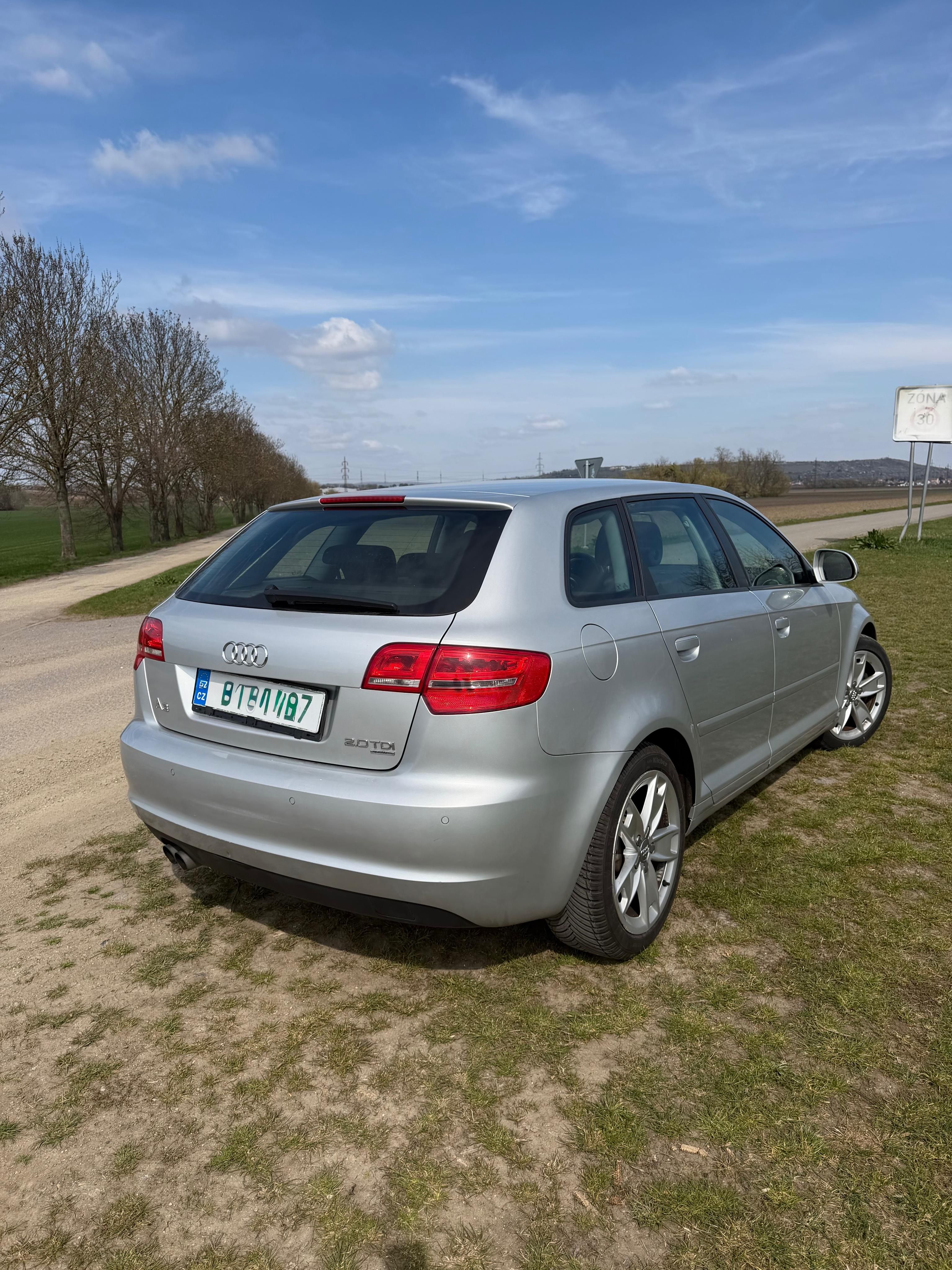 Audi A3, 2.0TDI*103kW*4x4*NOVÉ ROZVODY - fotka 5