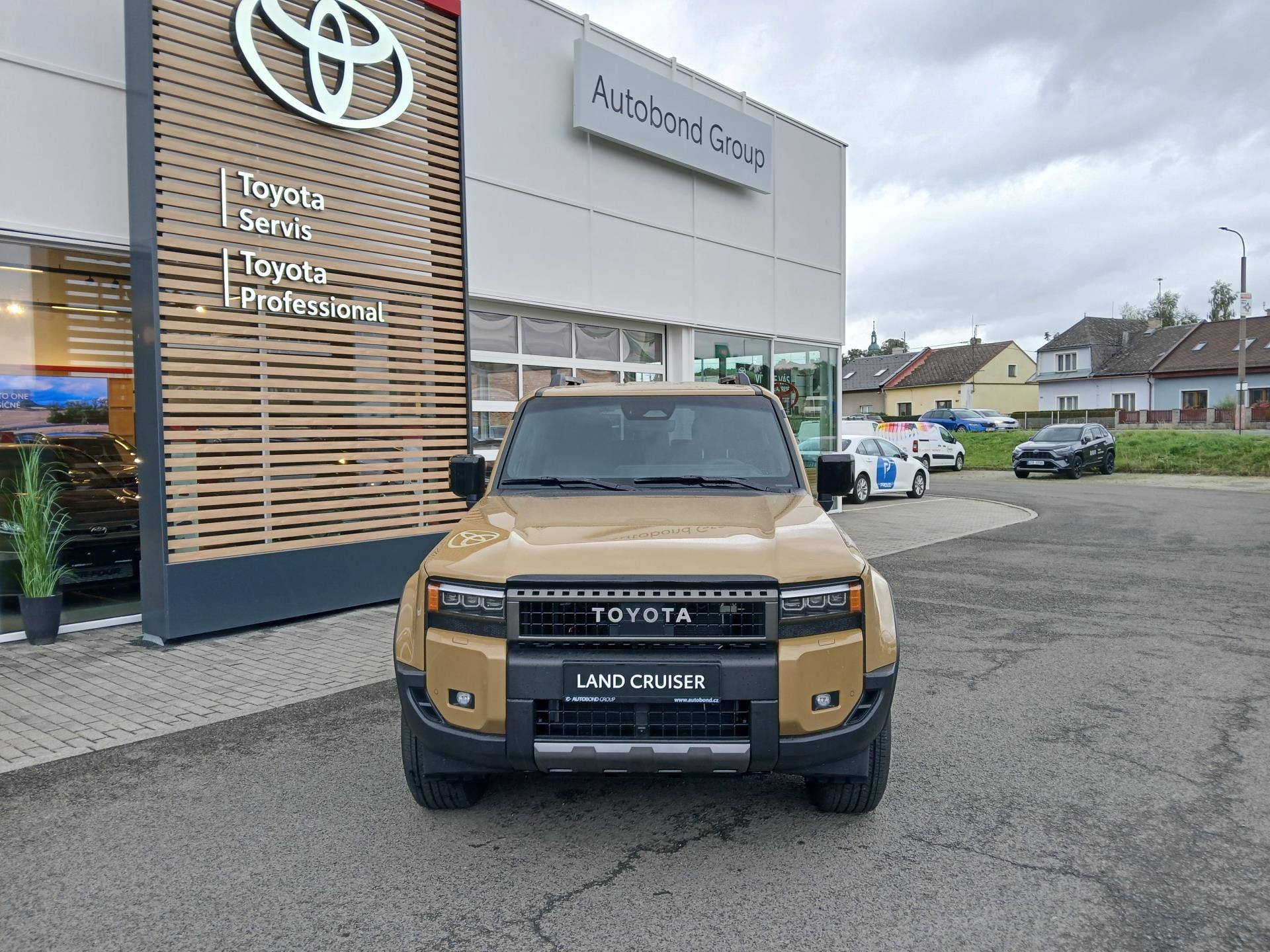 Toyota Land Cruiser, 2.8D 8AT Executive - fotka 2