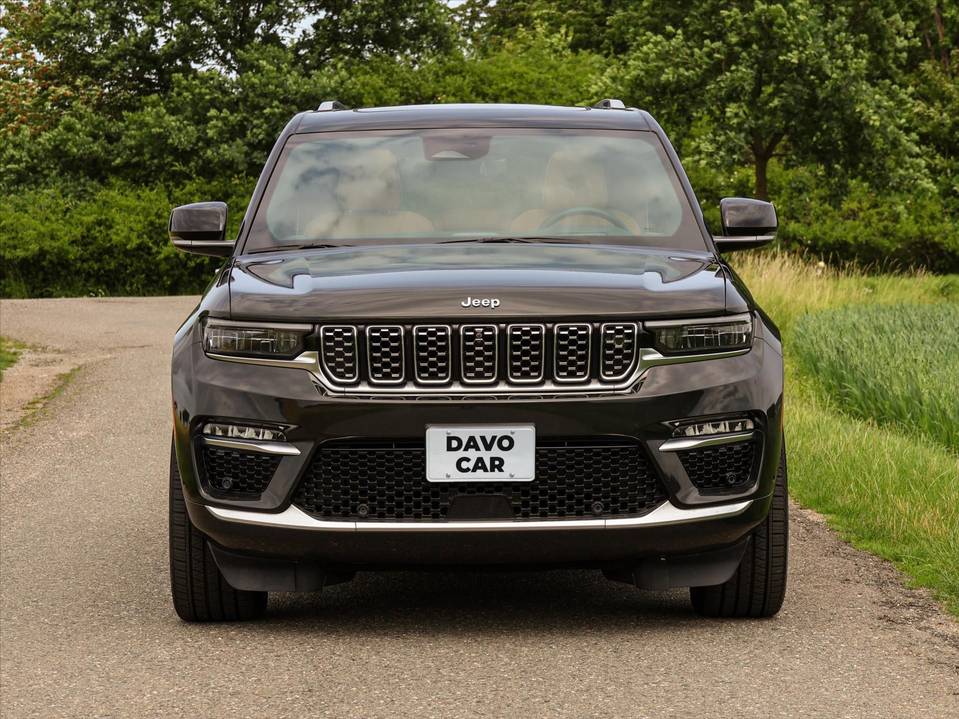 Jeep Grand Cherokee, 2,0 4xe Summit Plug-In CZ DPH - fotka 2