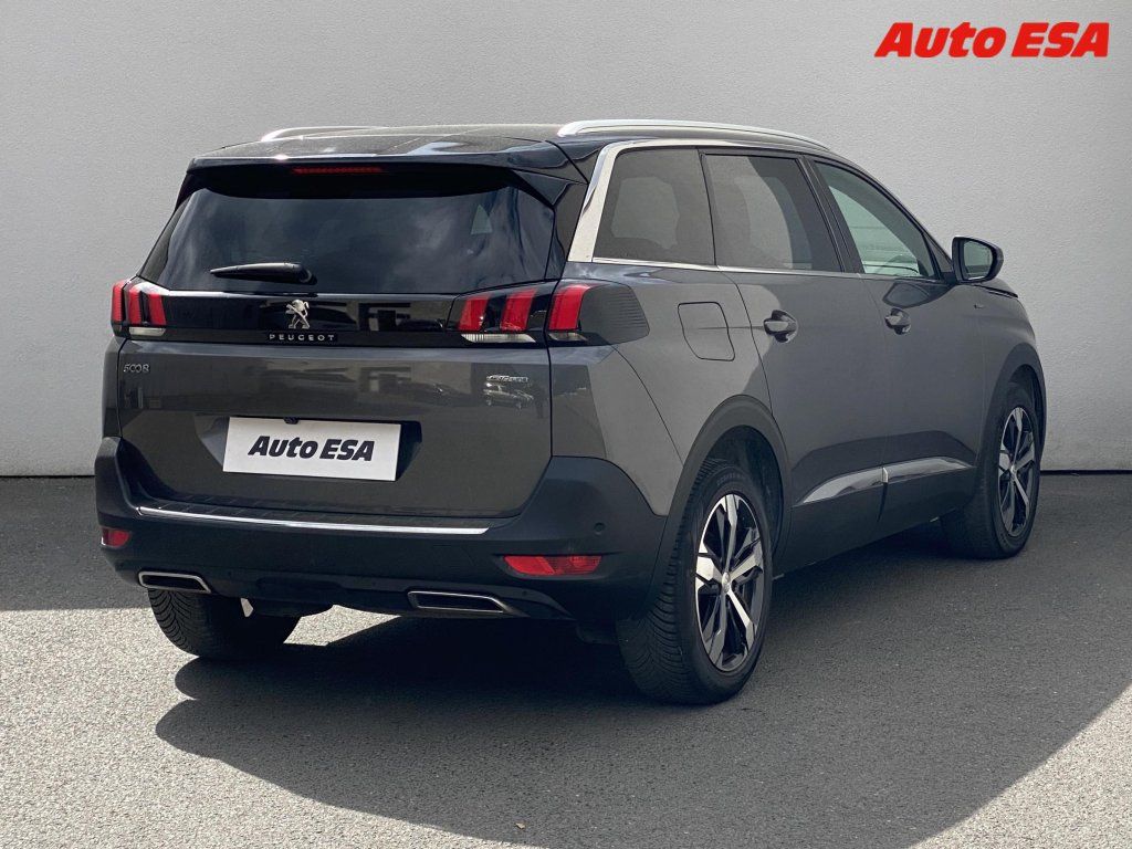 Peugeot 5008, 1.5 HDi,navi - fotka 4