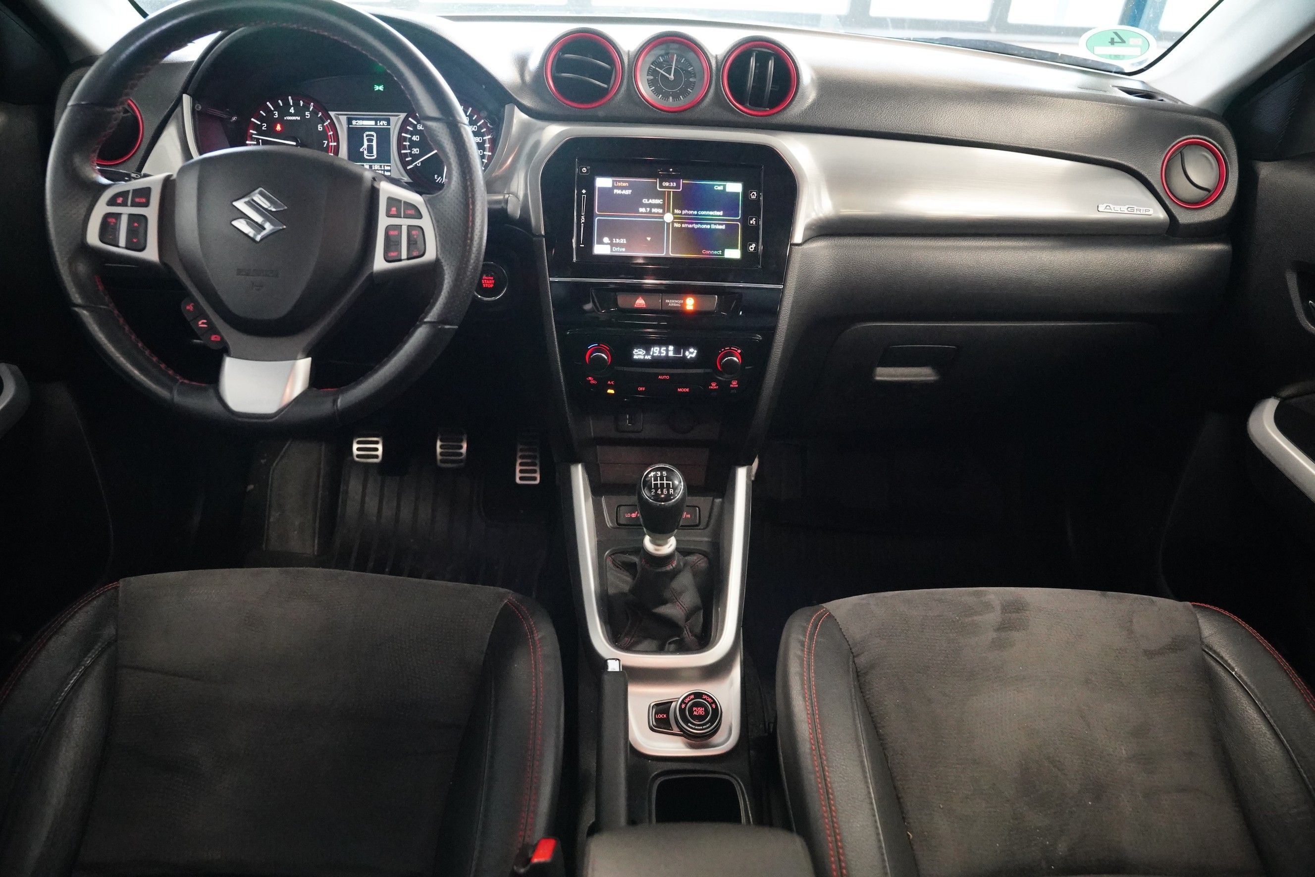 Suzuki Vitara, 1.4 BoosterJet 103 kW S 4x4 - fotka 6