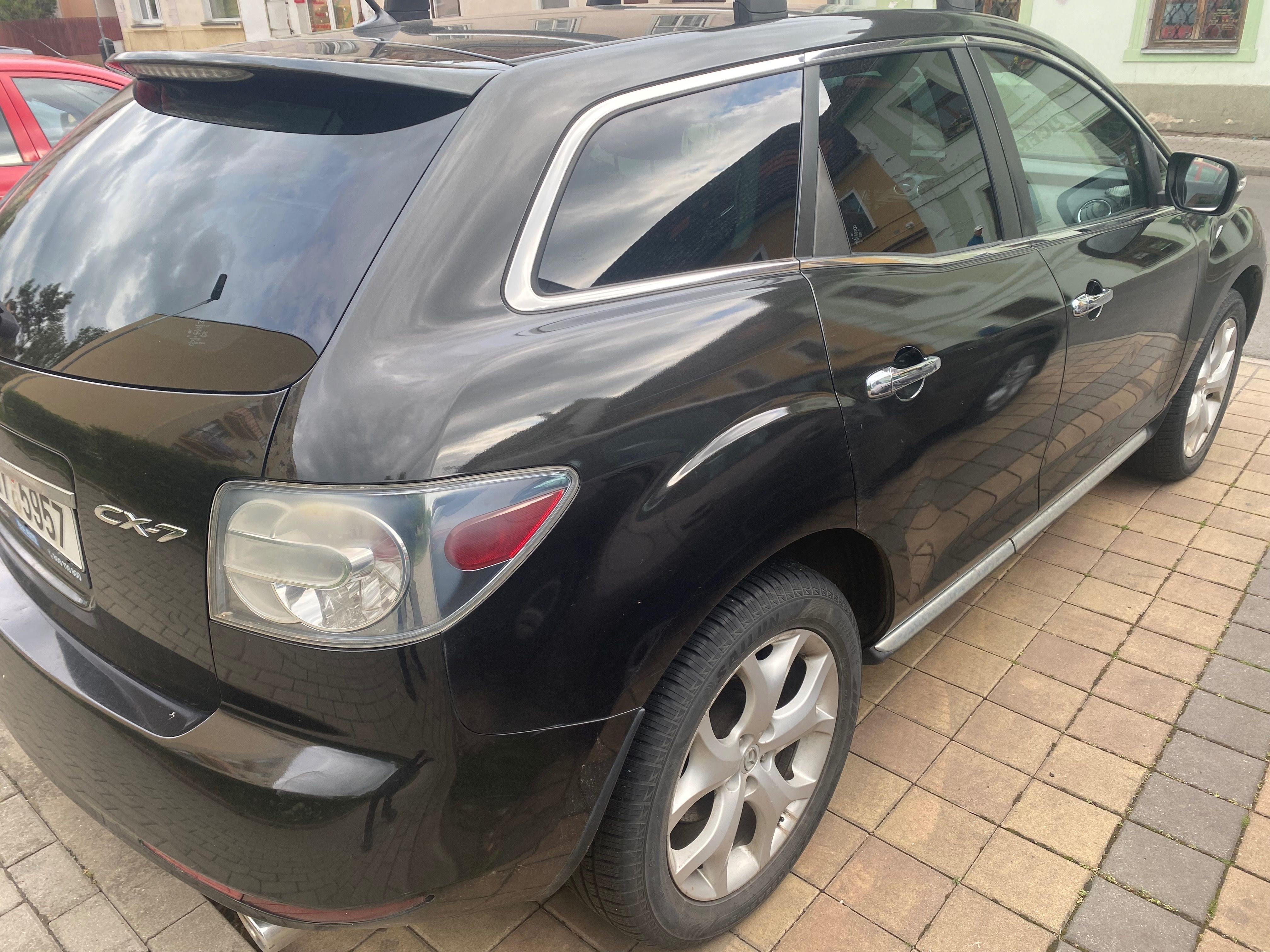 Mazda CX-7 - fotka 6