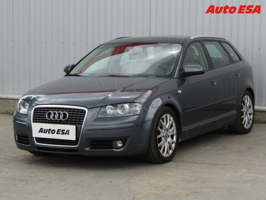 Audi A3, 1.6FSi Sportback - fotka 3