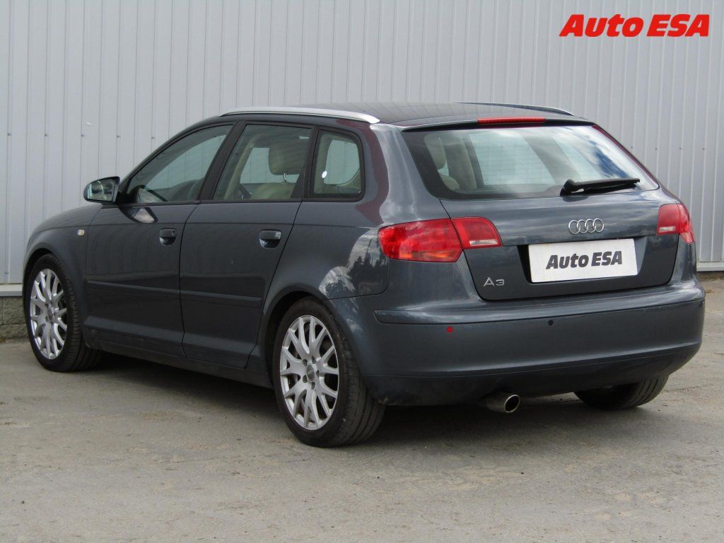 Audi A3, 1.6FSi Sportback - fotka 6