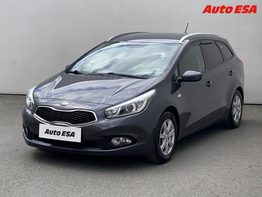 Kia Cee´d, 1.4 - fotka 3