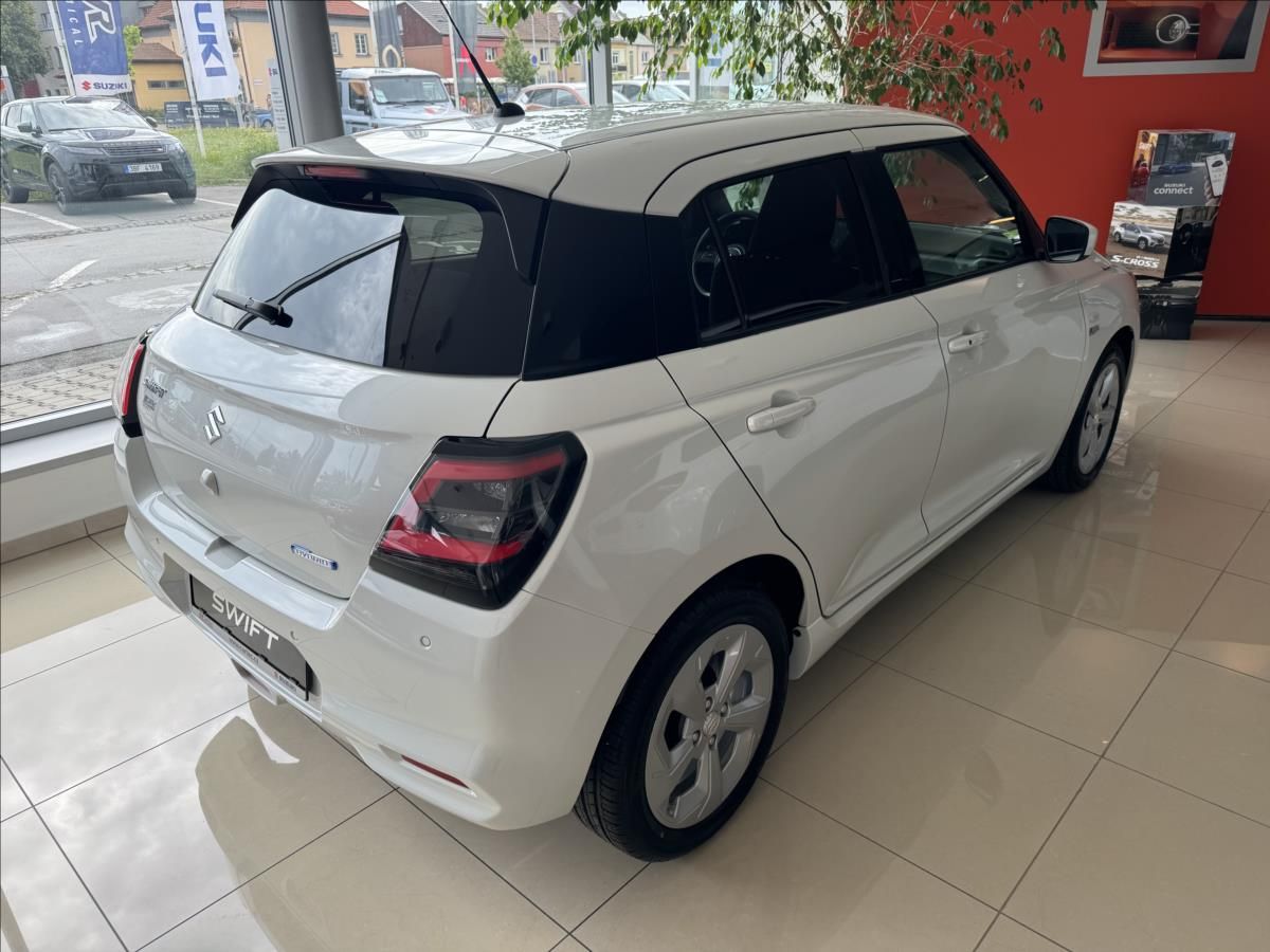 Suzuki Swift, 1,2 Premium Hybrid - fotka 3