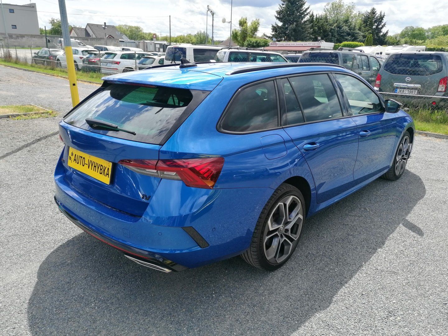 Škoda Octavia, 1.4 TSI iV RS 180kW Head-up - fotka 5