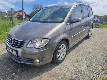 2,0TDI DSG,7MÍST,SERVISOVANÝ!