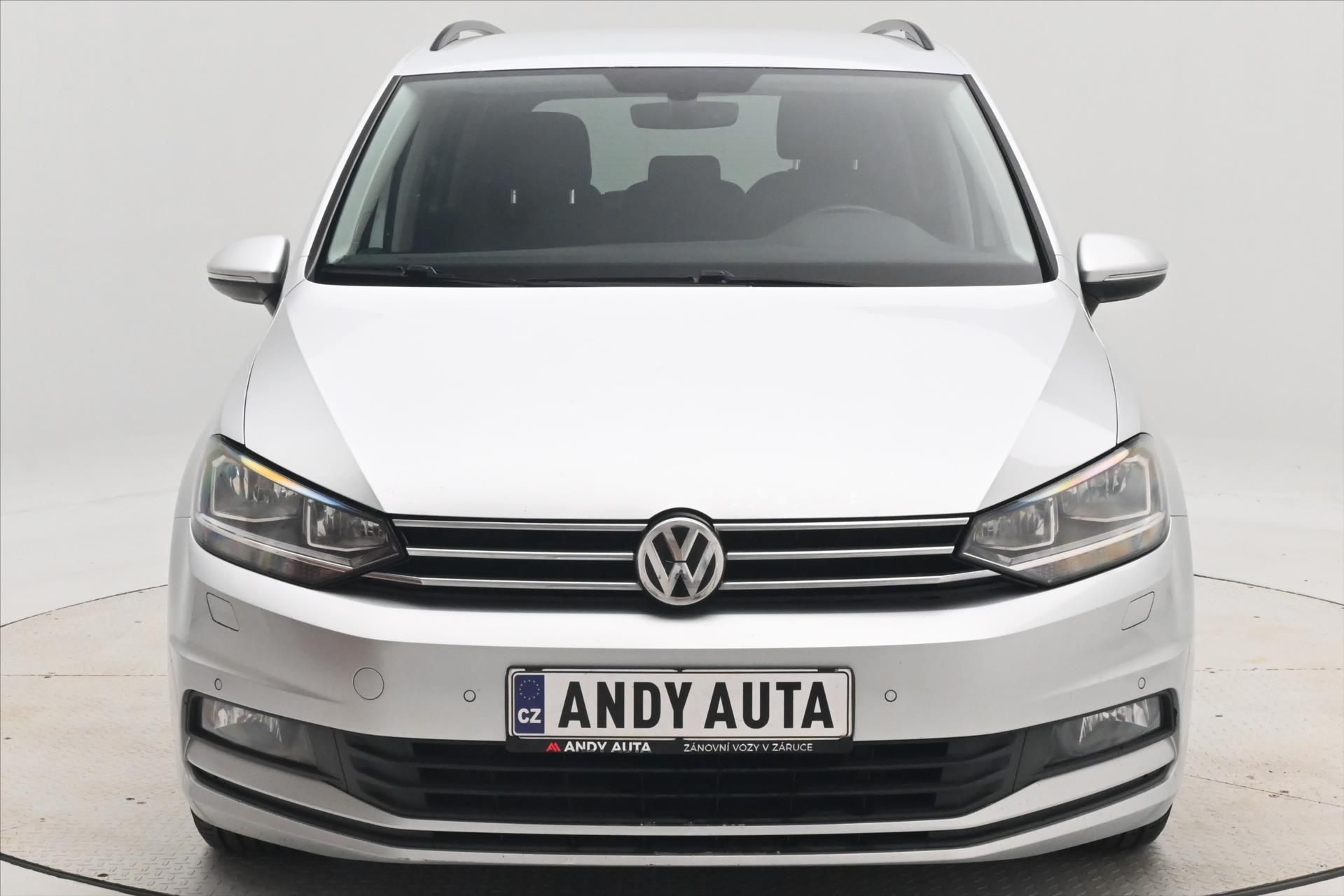 Volkswagen Touran, 1,6 TDI 85kW Navi Senzory - fotka 2