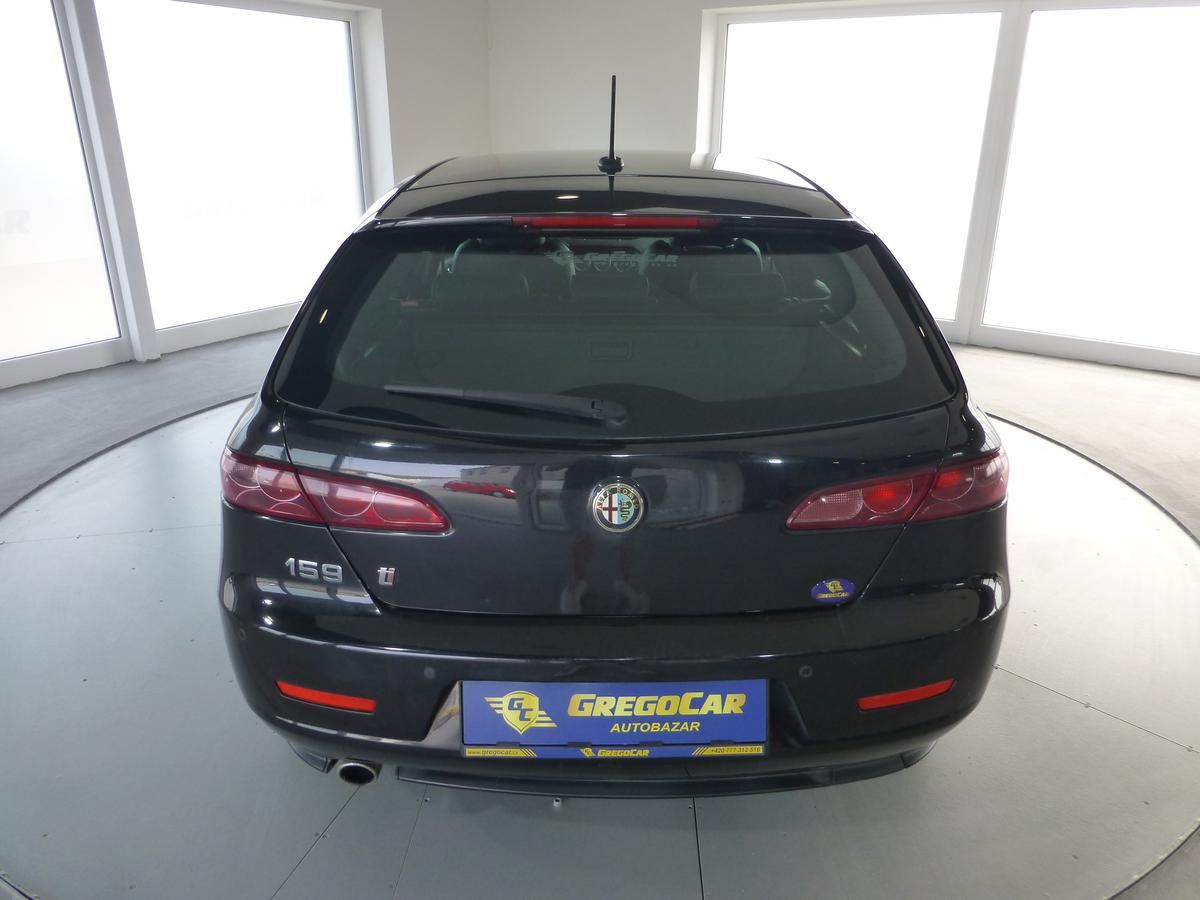 Alfa Romeo 159, 1,9JTD-110KW*VYHŘ.SED**XENONY* - fotka 6