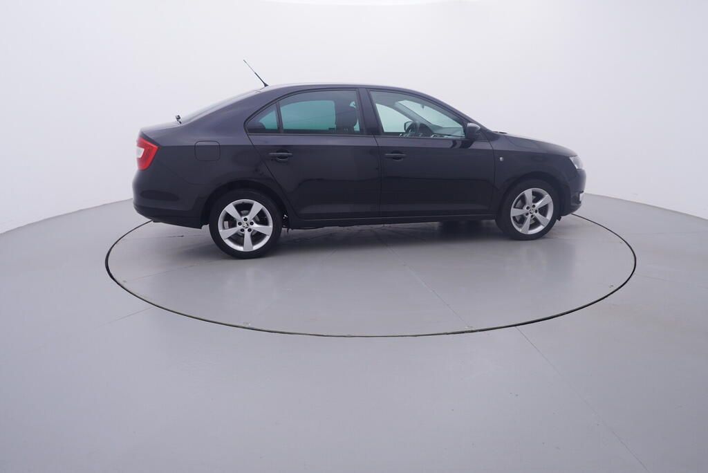 Škoda Rapid, 1.6 TDI 77 kW - fotka 6