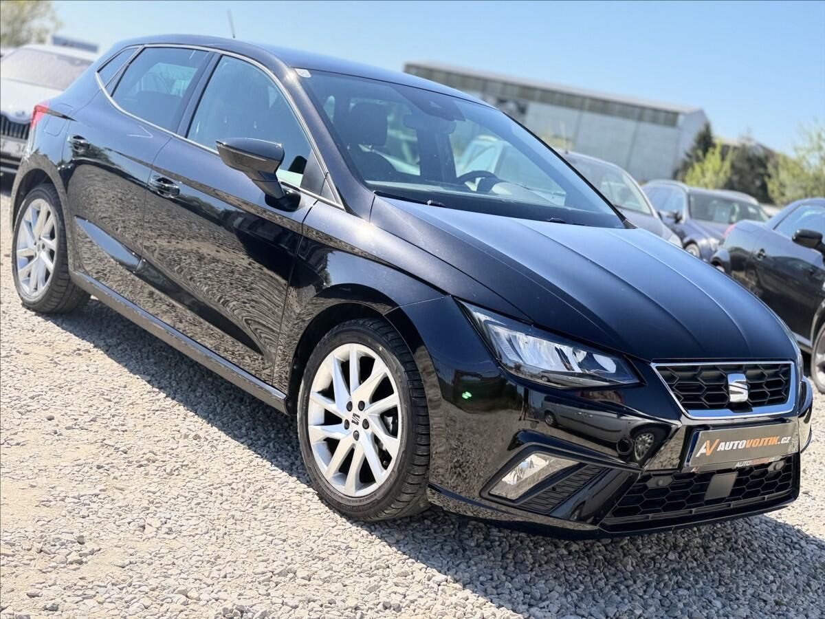 Seat Ibiza, FR 70kW VIRTUAL 6tKm - fotka 3