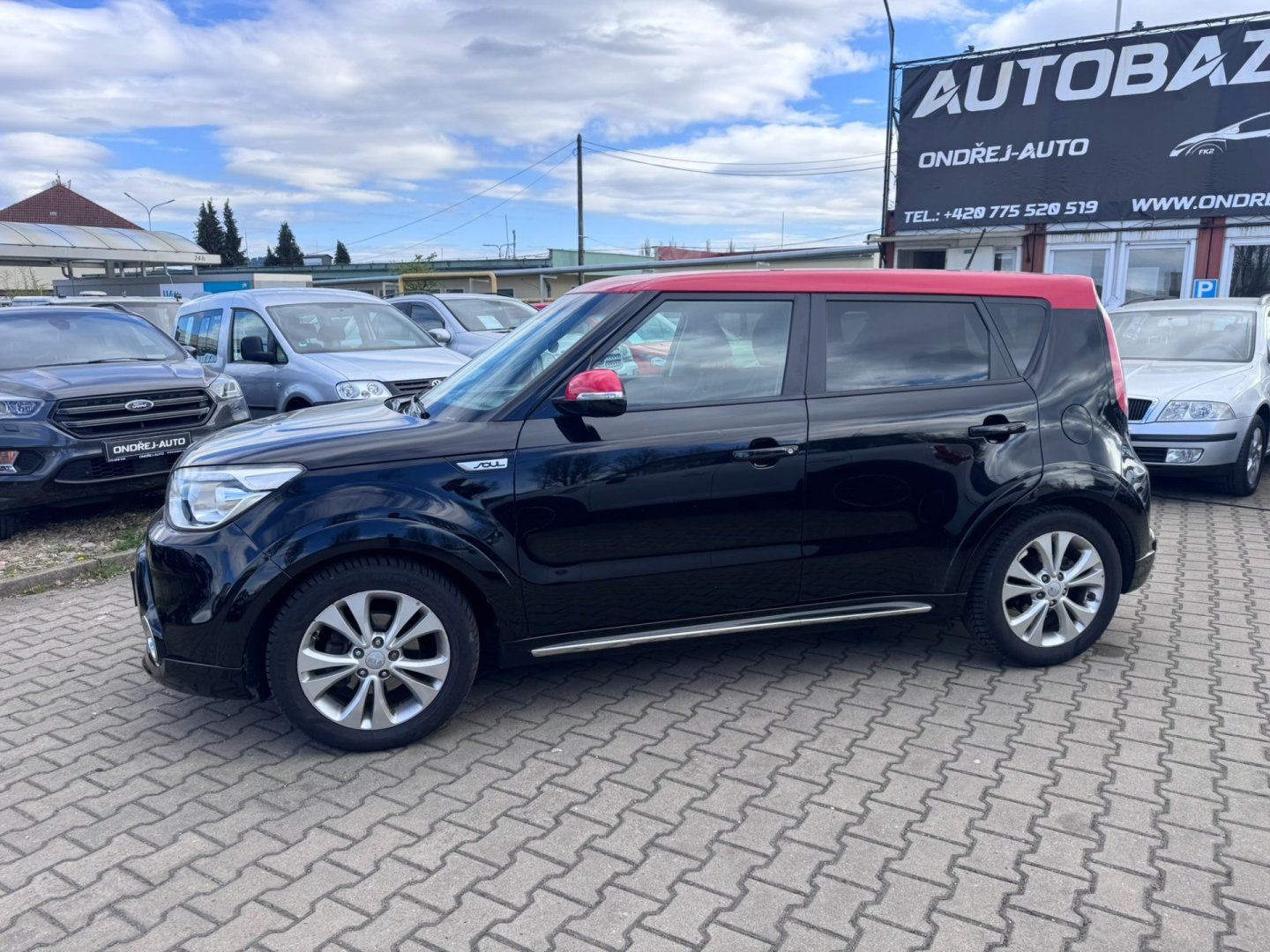 Kia Soul, 1,6 CRDI 16 V 94 KW TAŽNÉ - fotka 3