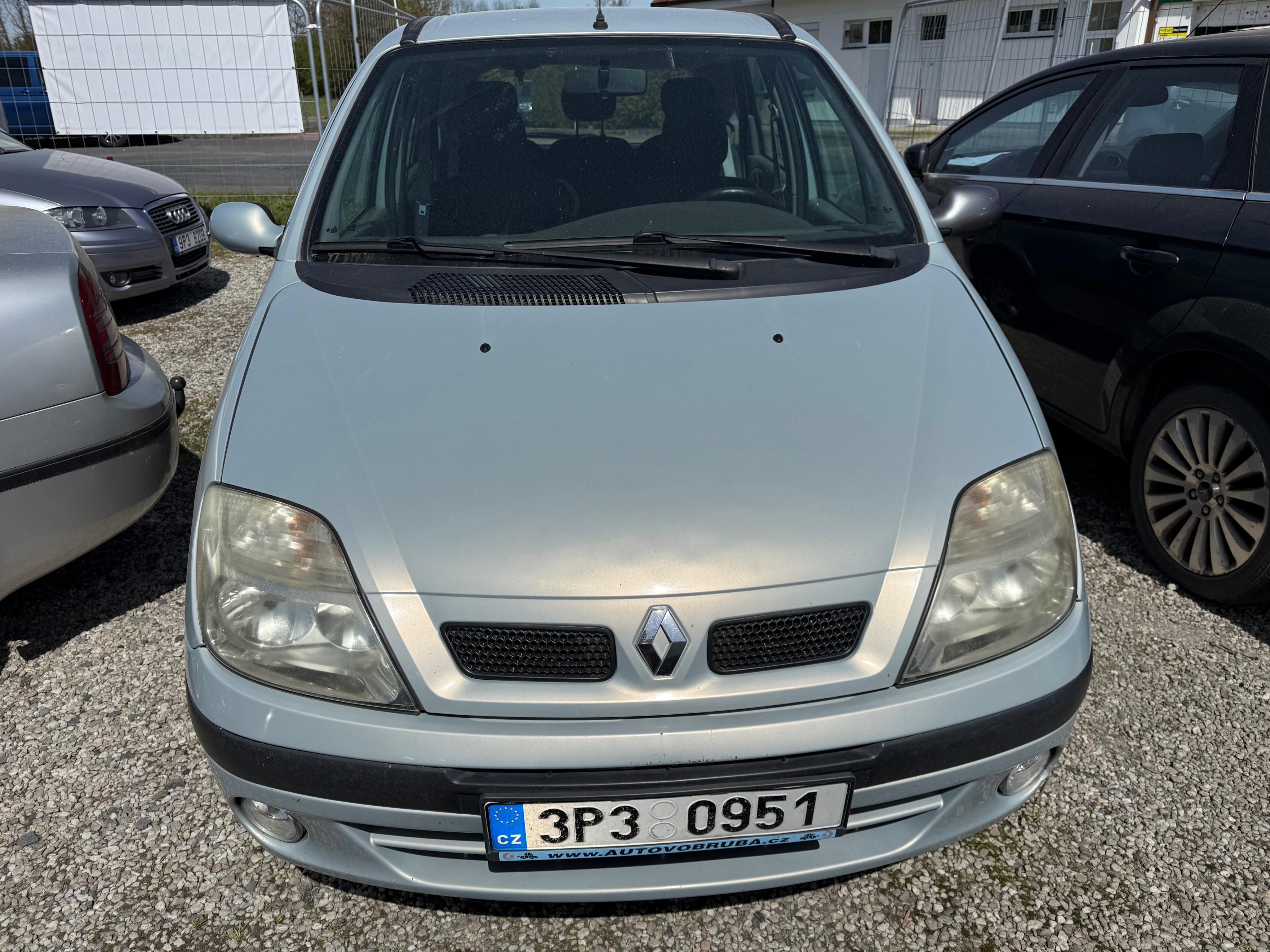 Renault Scénic, 1,6i 79 kw.klima.2002 - fotka 3