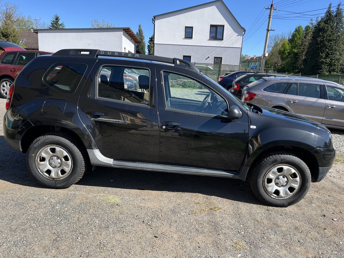 Dacia Duster, MÁLO KM - fotka 6