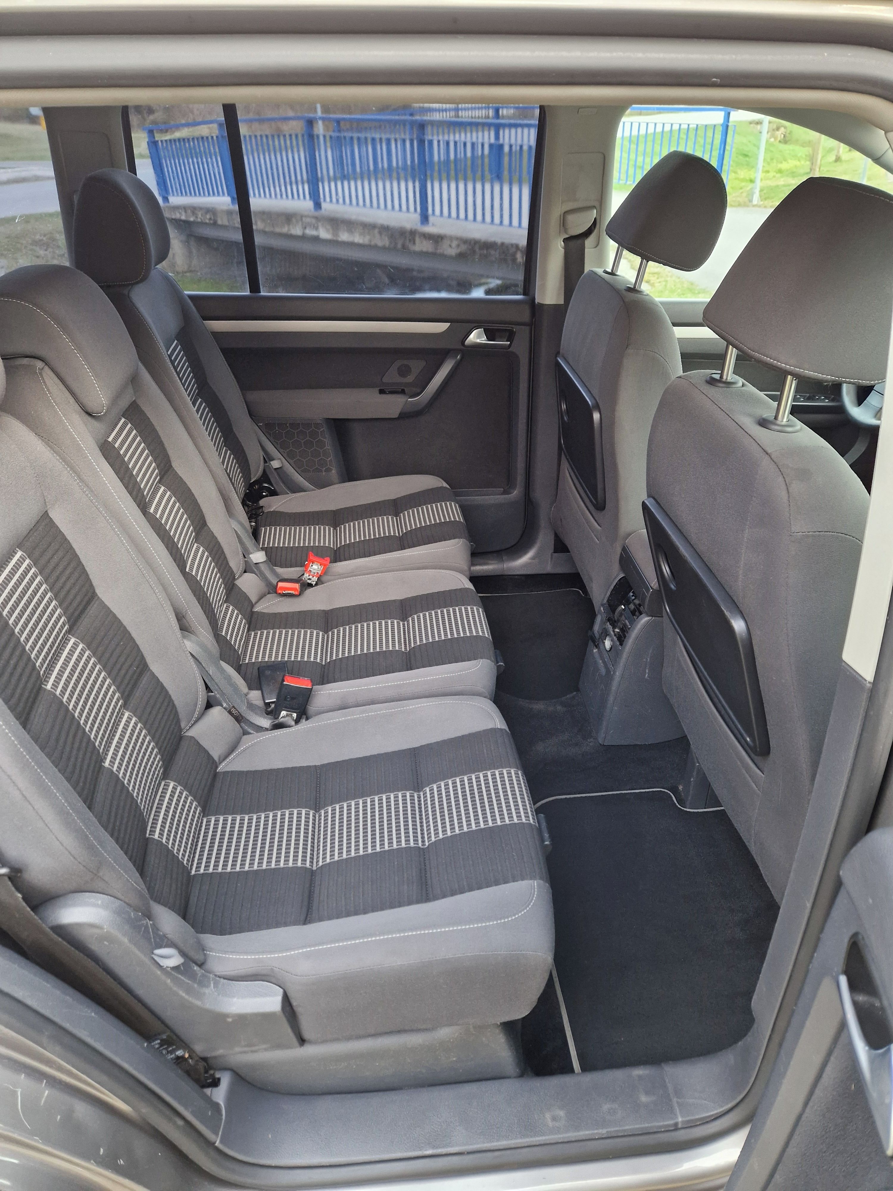 Volkswagen Touran, 1.9 TDI  bez DPF - fotka 2