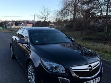 Opel Insignia OPC 4x4 325HP