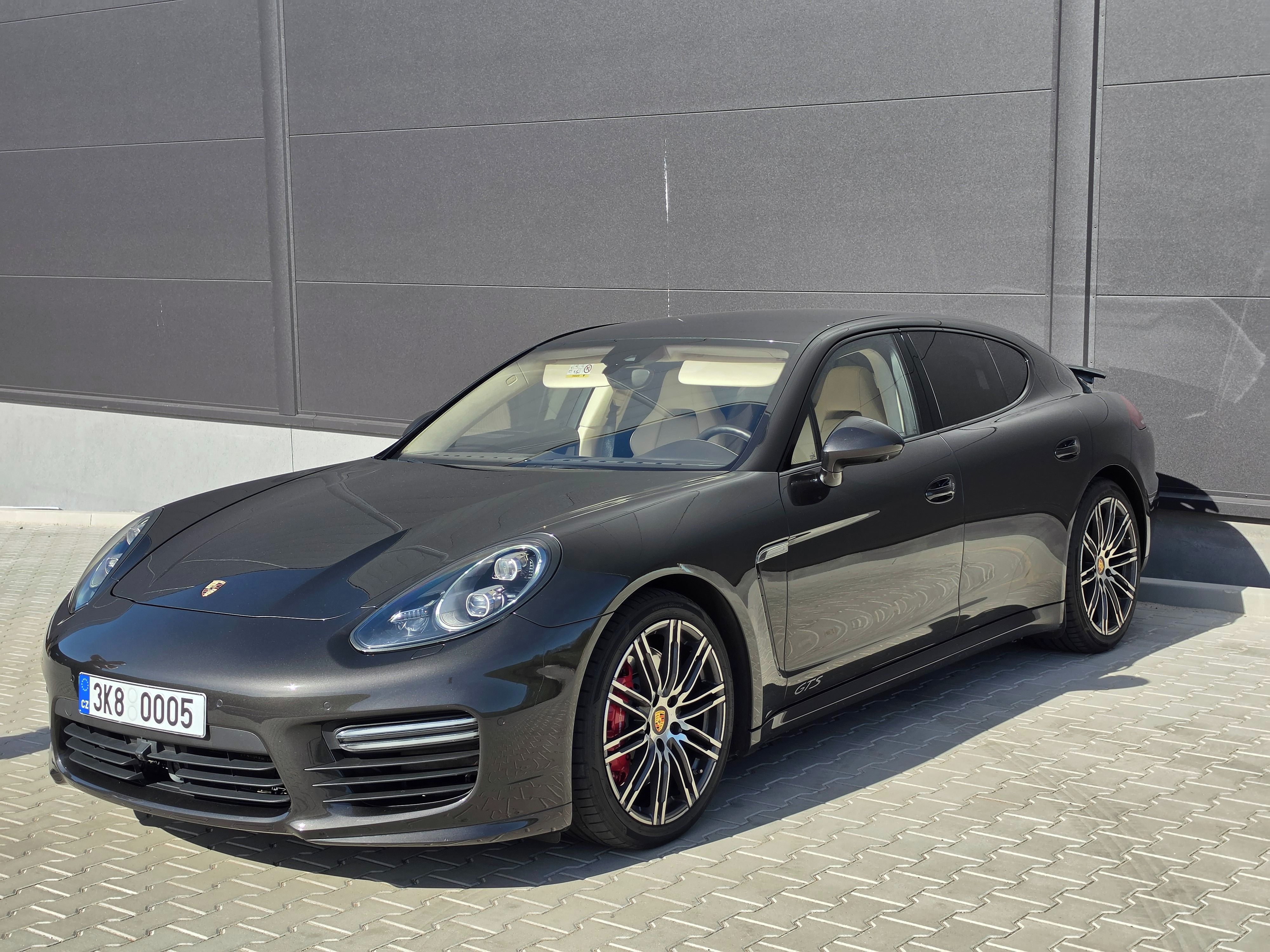 Porsche Panamera - fotka 5