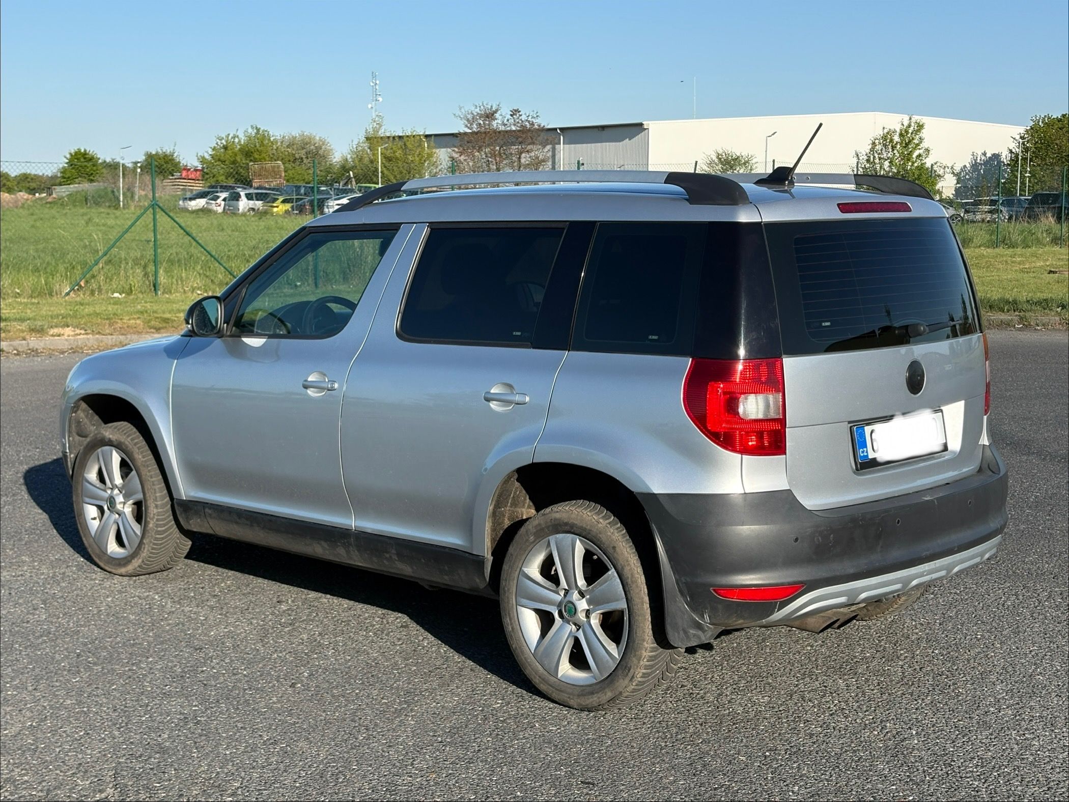 Škoda Yeti, 103 kW, 4x4, DSG, Experience - fotka 4