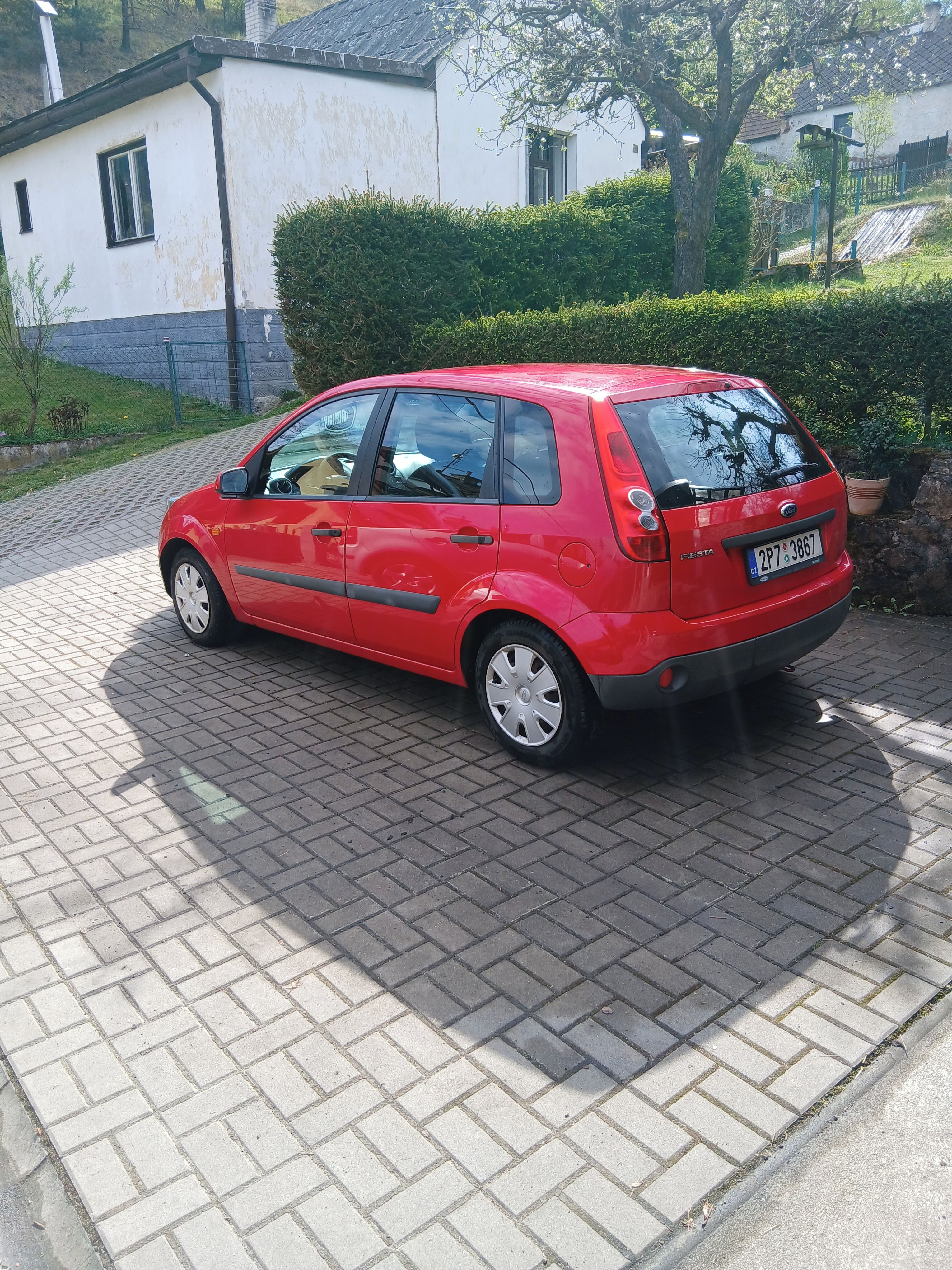 Ford Fiesta - fotka 3