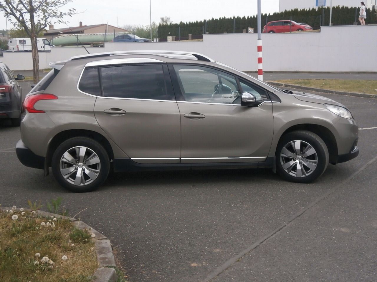 Peugeot 2008, 1,6HDI AUTOMAT DIGI K. N STK!! - fotka 6