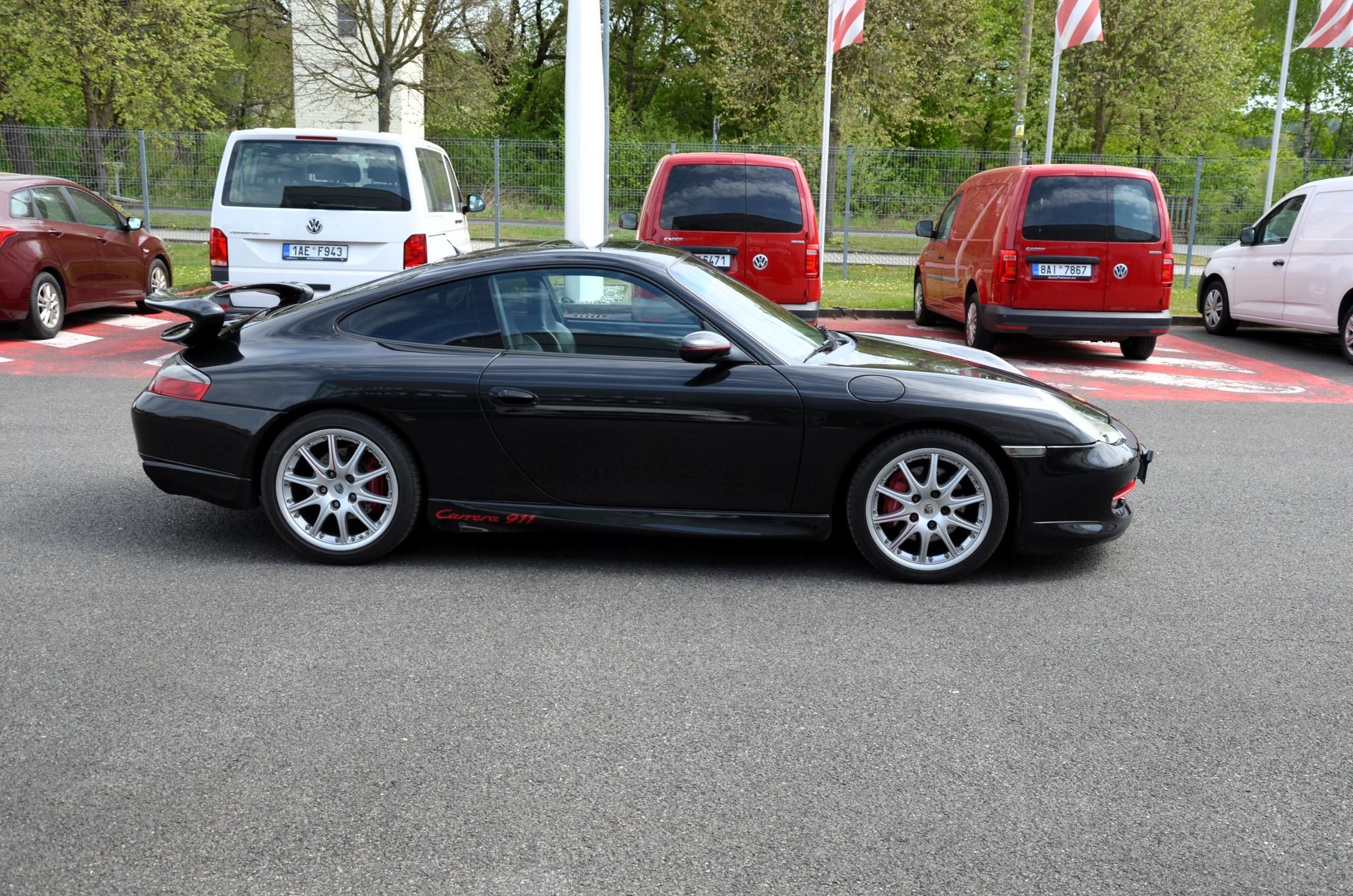 Porsche 911, Carrera 4  motor po GO - fotka 4