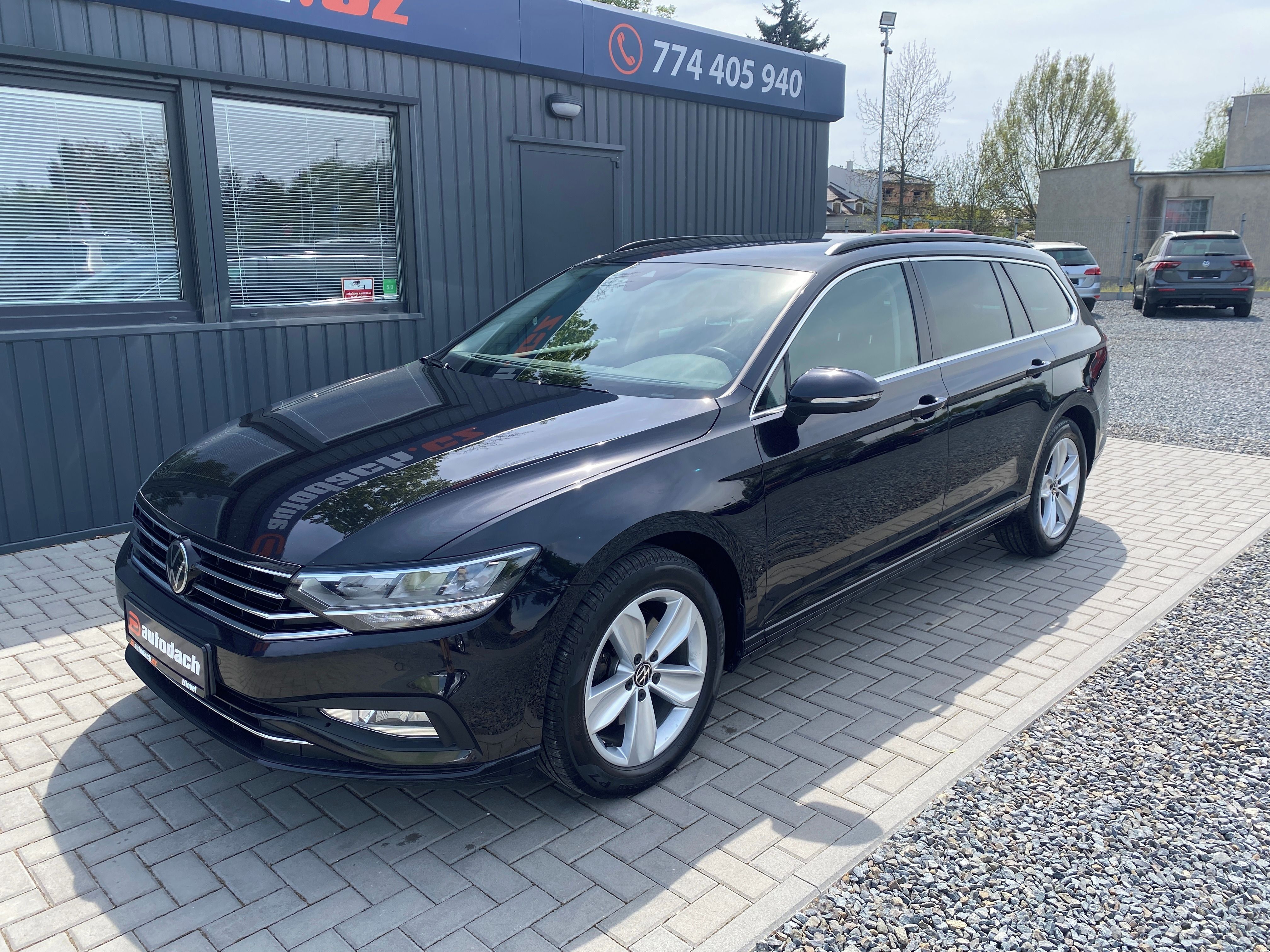 Volkswagen Passat, 2.0TSI140kW-1xMAJ.-LED-DSG-ACC - fotka 2