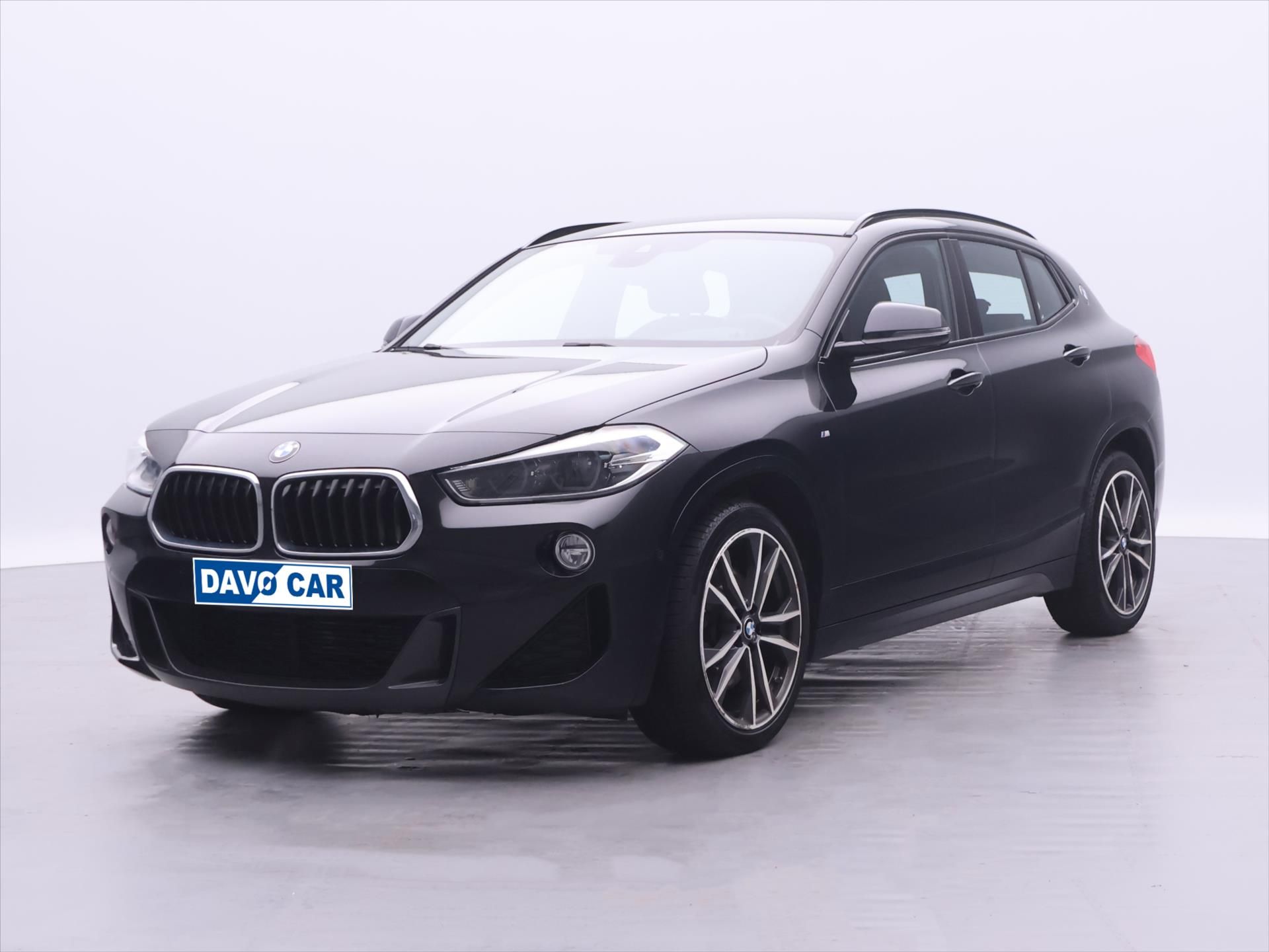 BMW X2, 2,0 20xD 140kW Aut. CZ M-Sport - fotka 3