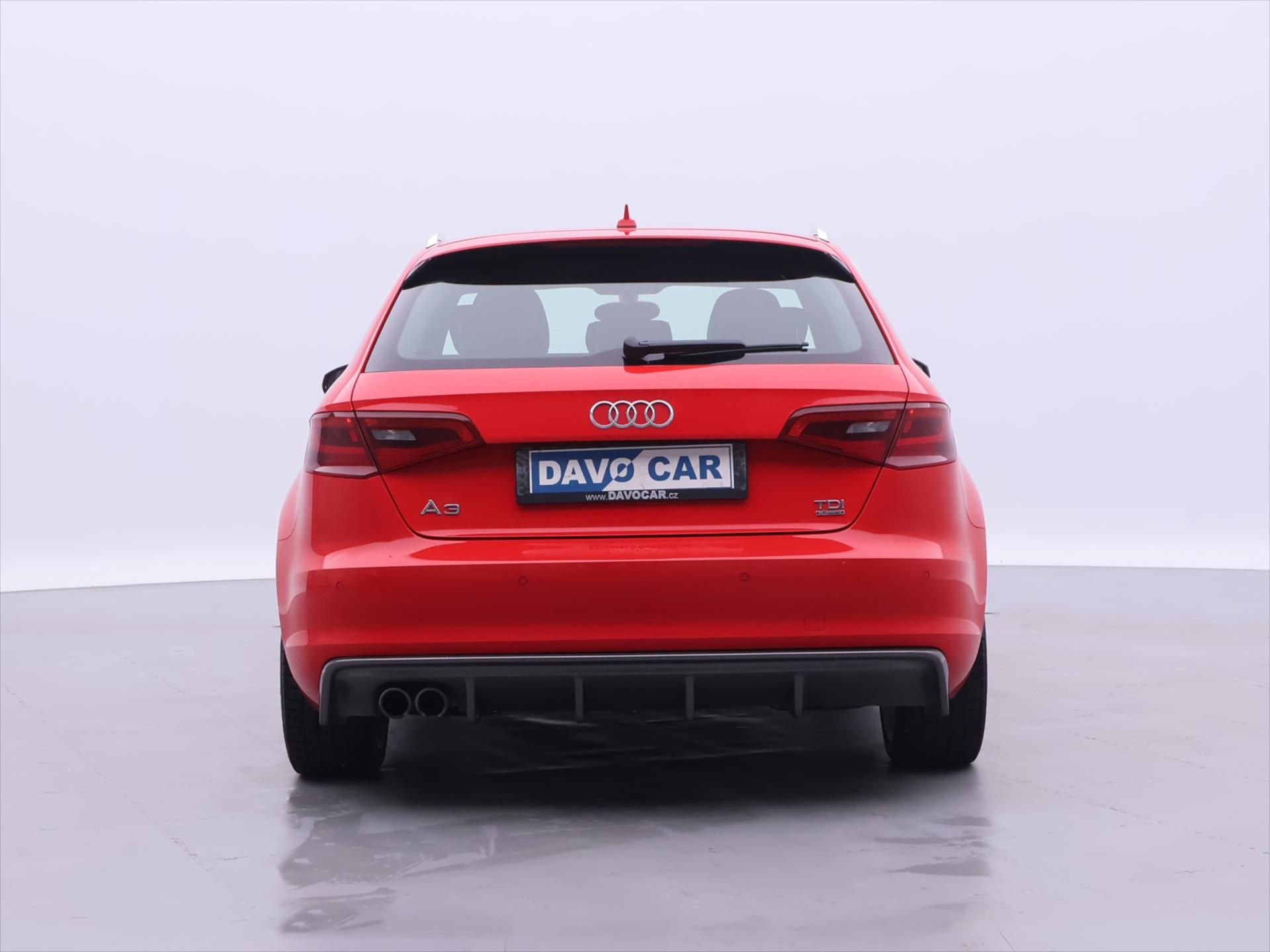 Audi A3, 2,0 TDI 110kW quattro S-line - fotka 6