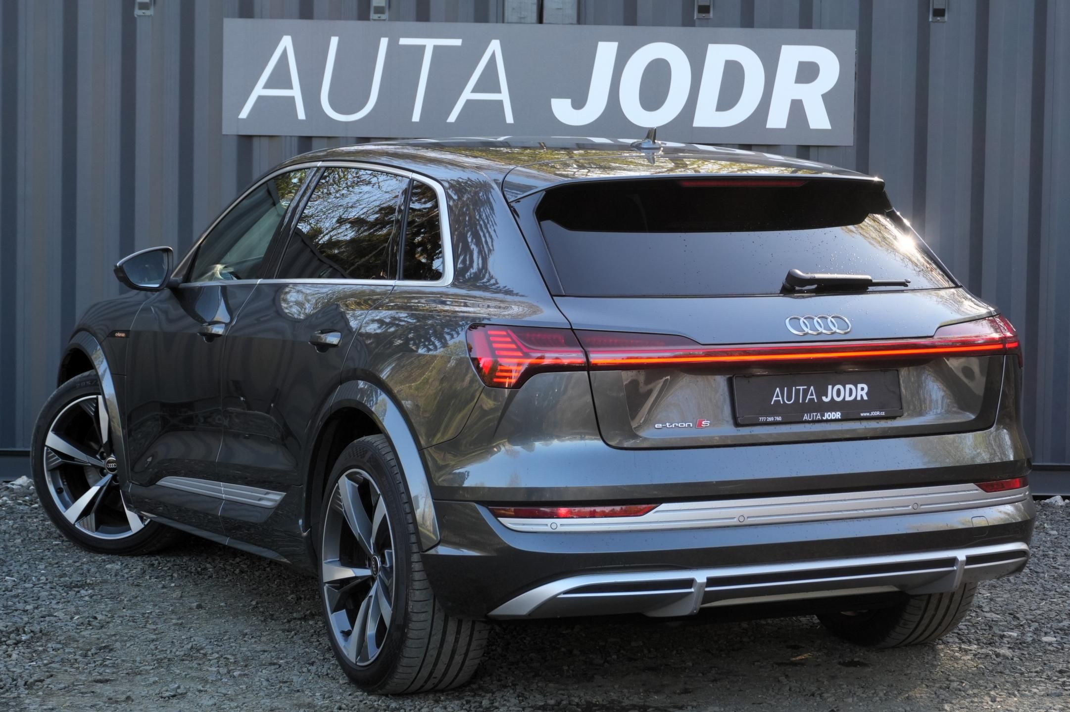 Audi e-tron, S 370 kW Quattro, SoH 95,6% - fotka 6