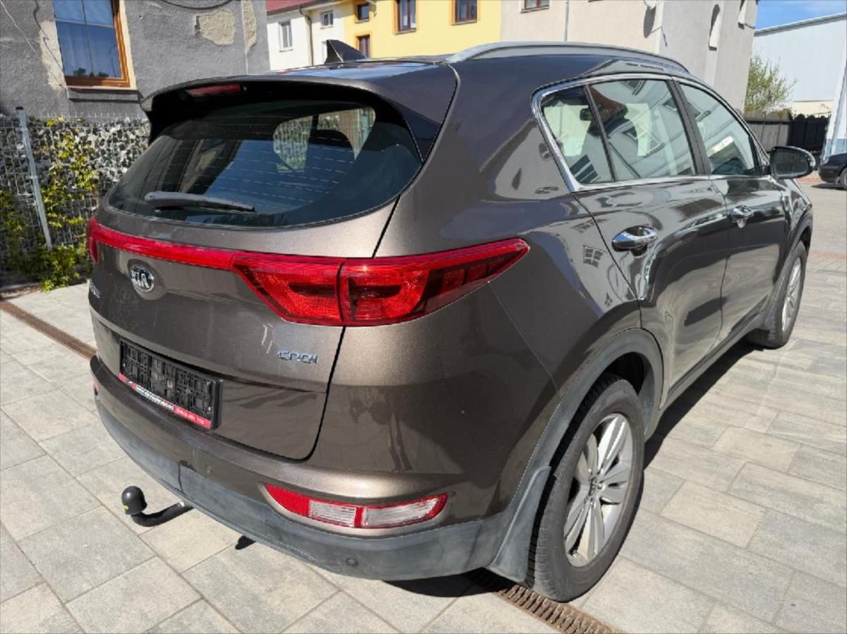 Kia Sportage, 1,7 - fotka 5