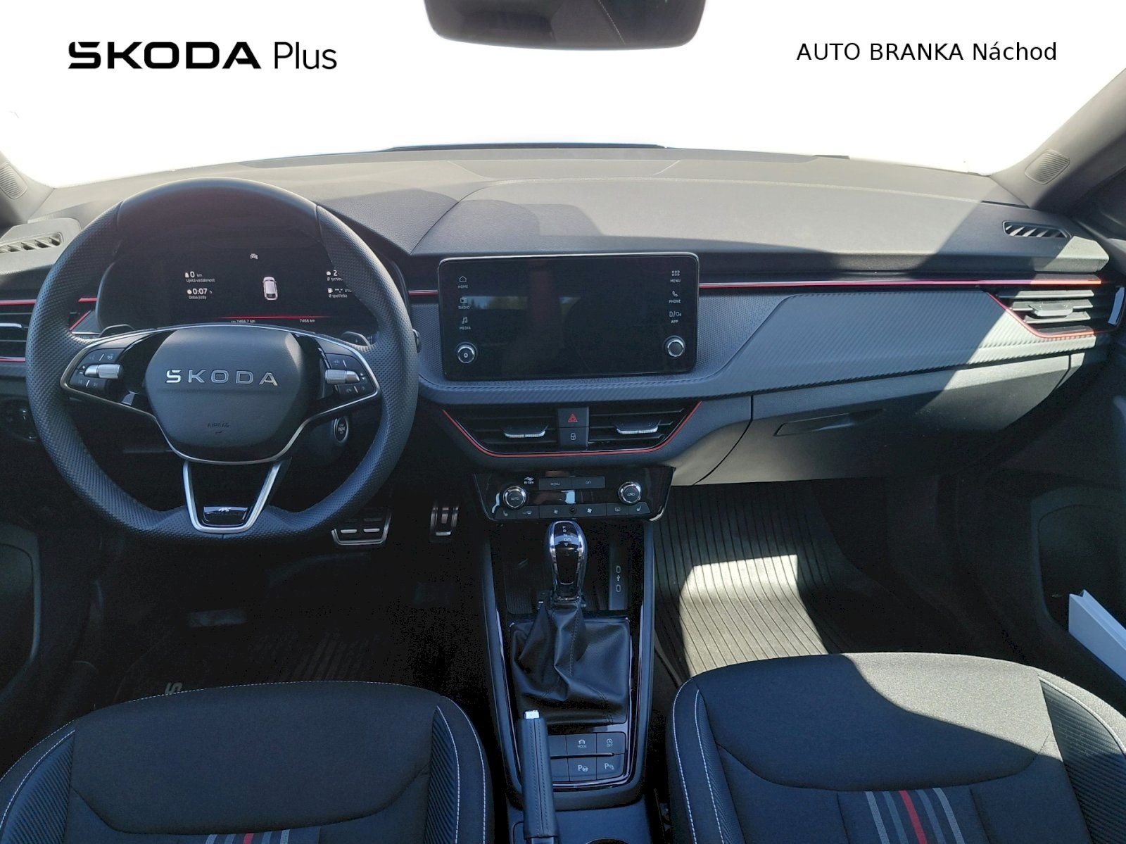 Škoda Scala, 1.0 TSI  85 KW MONTE CARLO - fotka 5