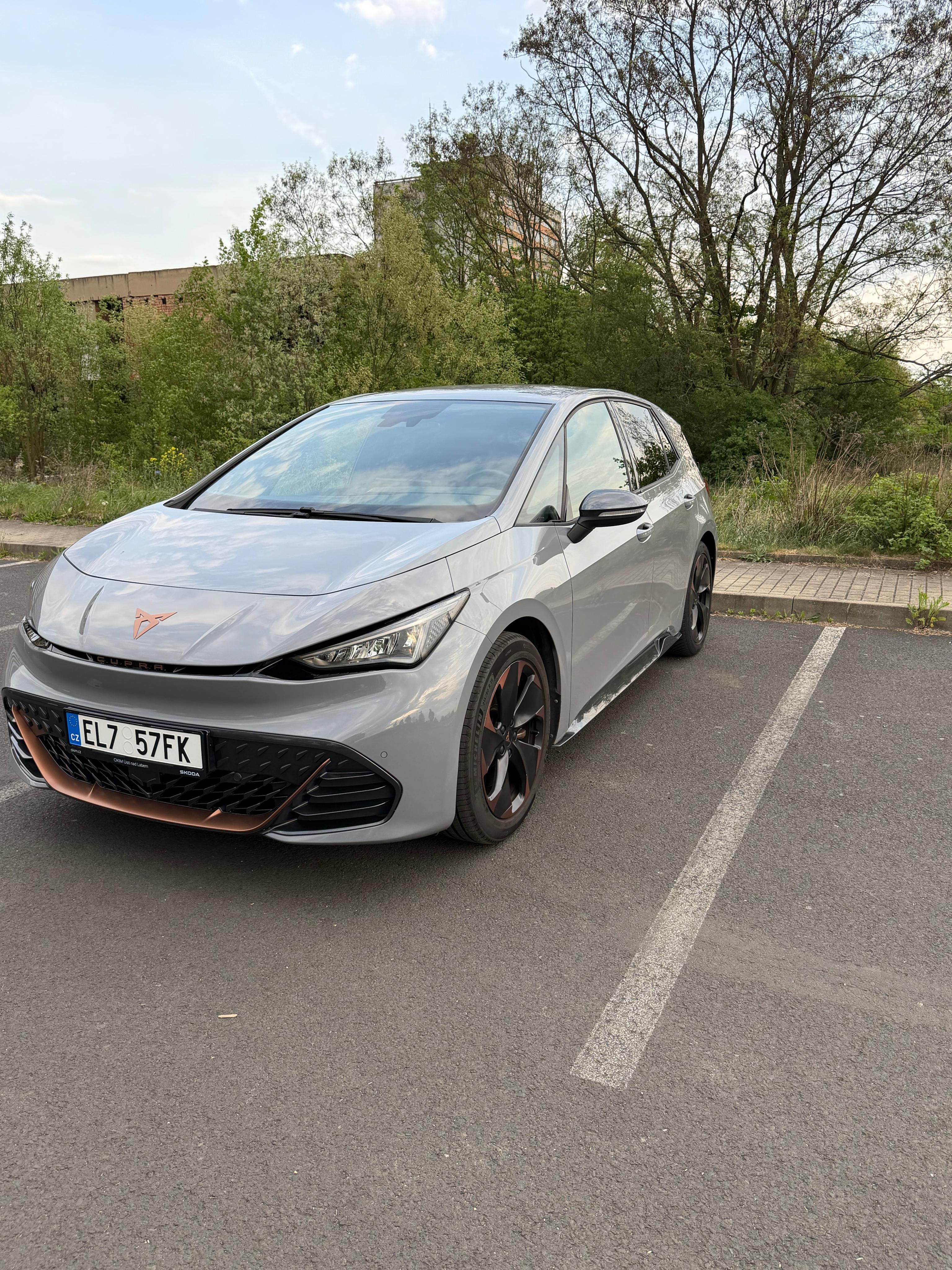 Cupra Born, 170kw e-Boost 58/62kwh DPH - fotka 3