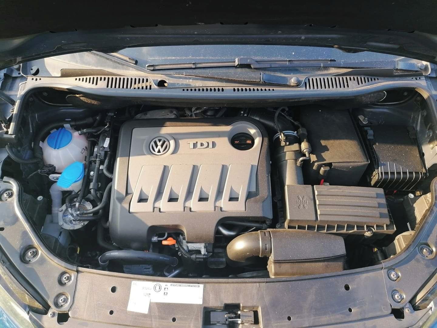 Volkswagen Touran - fotka 2