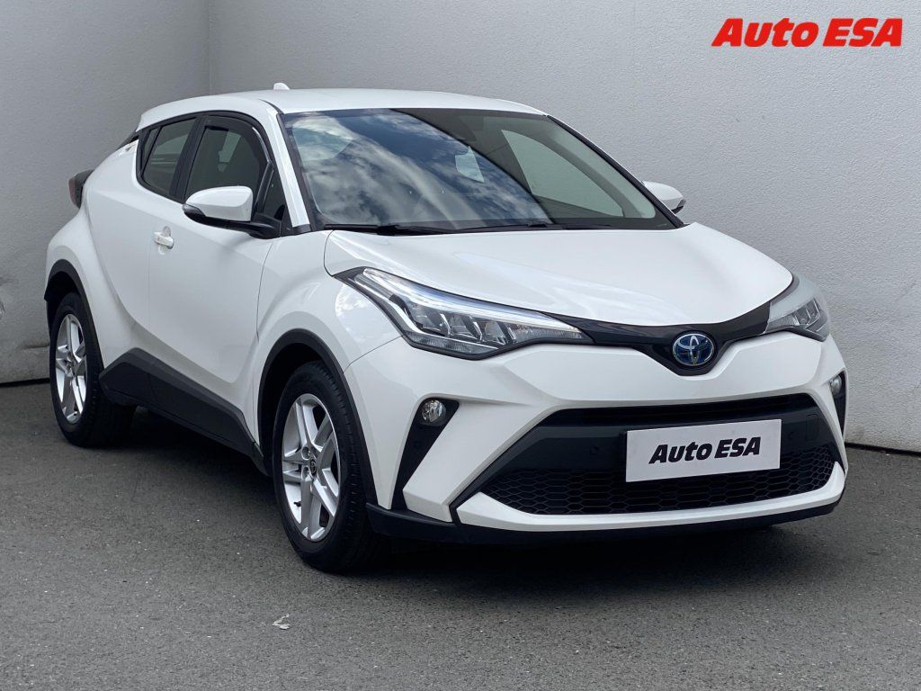 Toyota C-HR, 1.8i,ČR,servis.kniha,AT