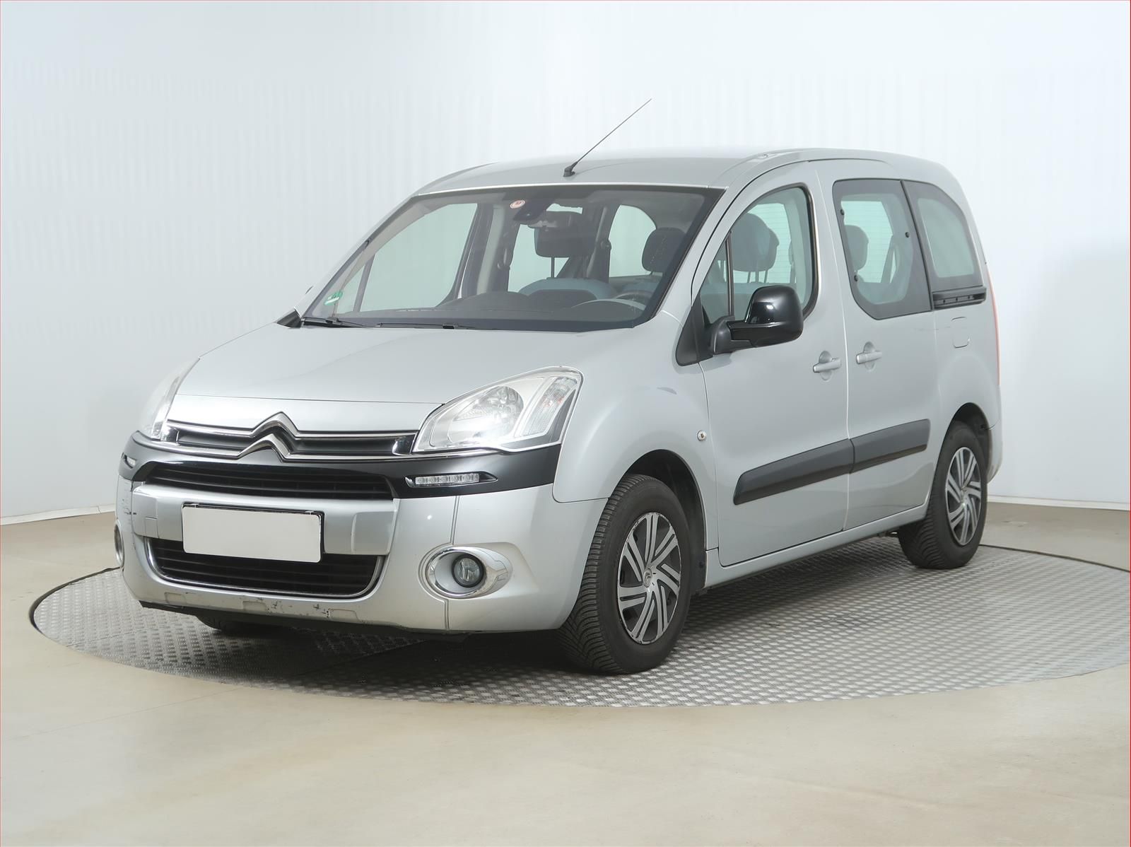 Citroën Berlingo, 1.6 HDi, 5Míst, Klima, Automat - fotka 2