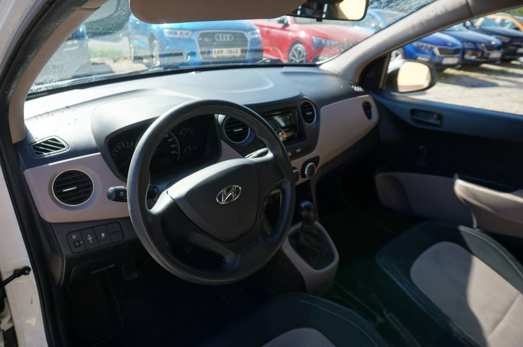 Hyundai i10, 1,0 1 MAJ V ČR - fotka 6