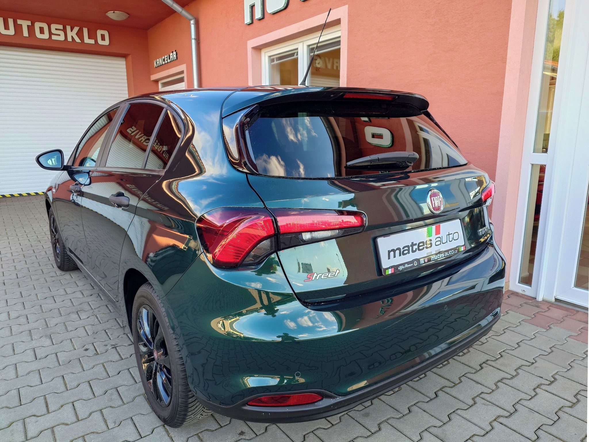 Fiat Tipo, 1.4 Street 70 kW - fotka 3