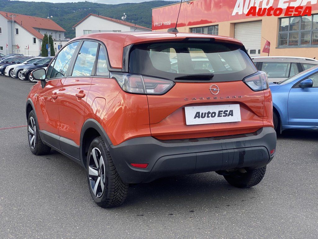 Opel Crossland, 1.2T,1.maj,ČR - fotka 6