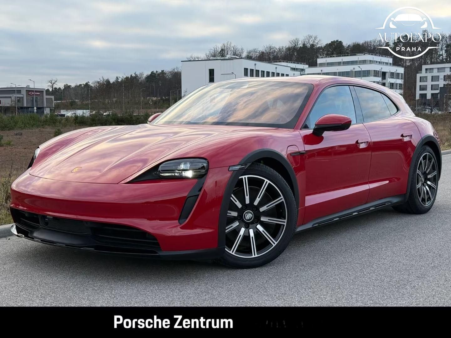 Porsche Taycan, 4 Cross Turismo
