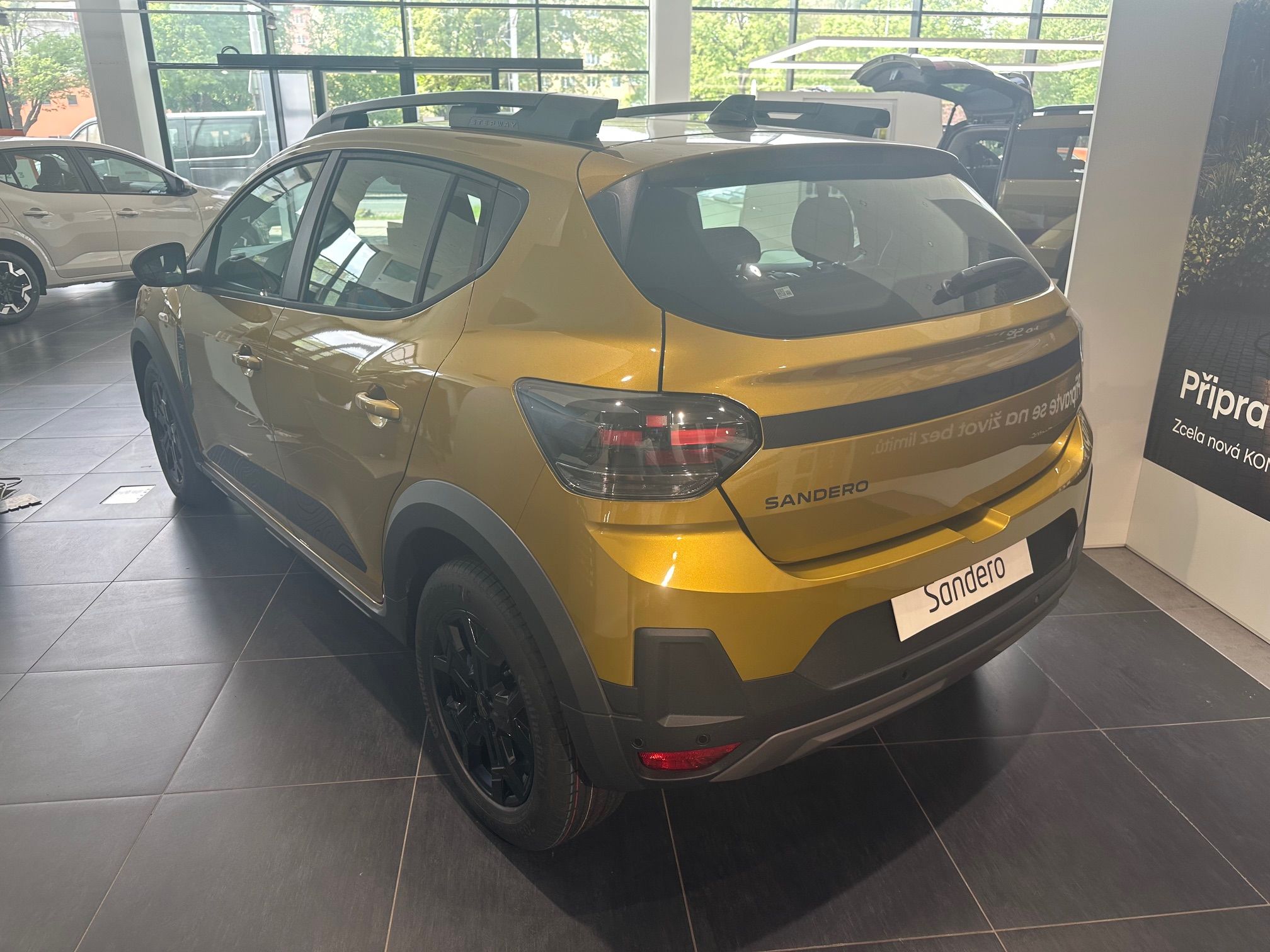Dacia Sandero, Stepway Extreme TCe 110 - Ostr - fotka 3