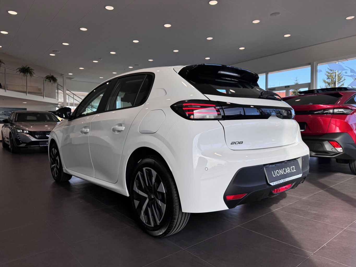 Peugeot 208, STYLE 100 koní, manuál - fotka 6